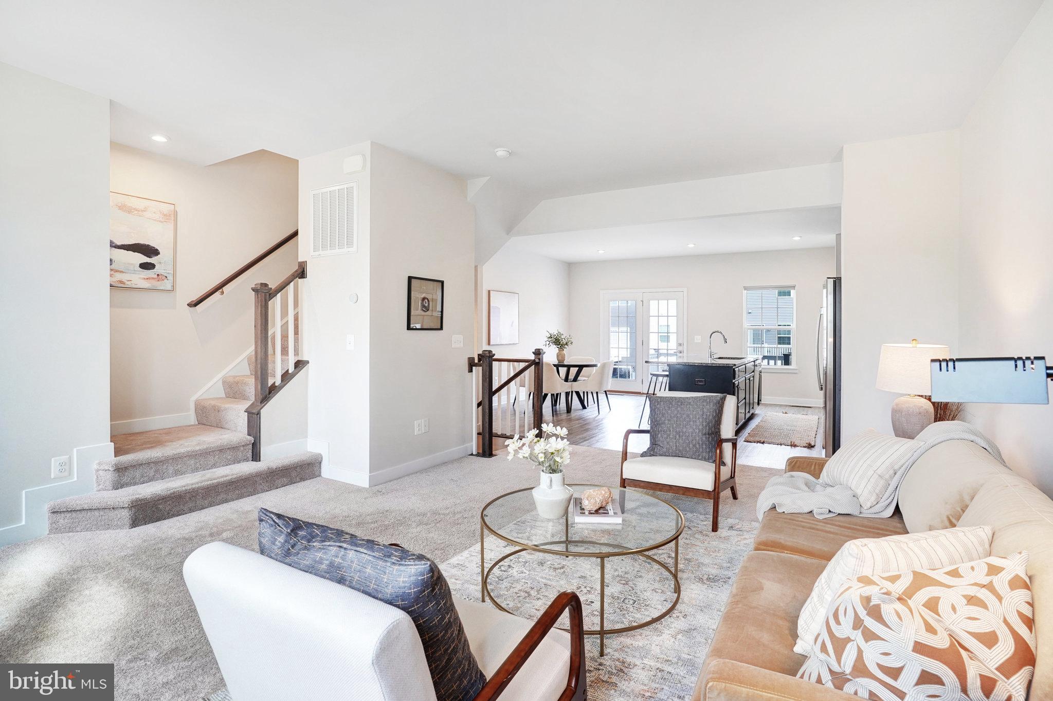 11374 Willow Green Cir