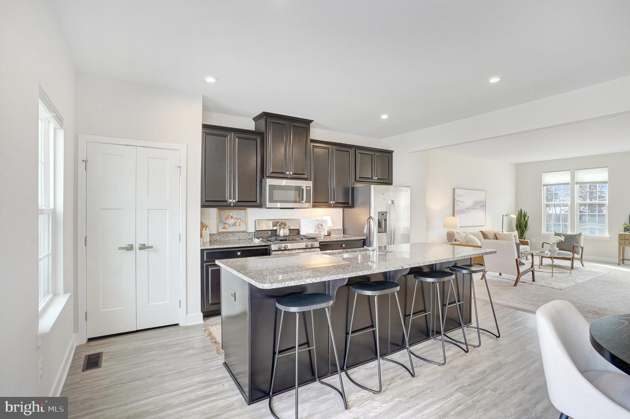 11374 Willow Green Cir