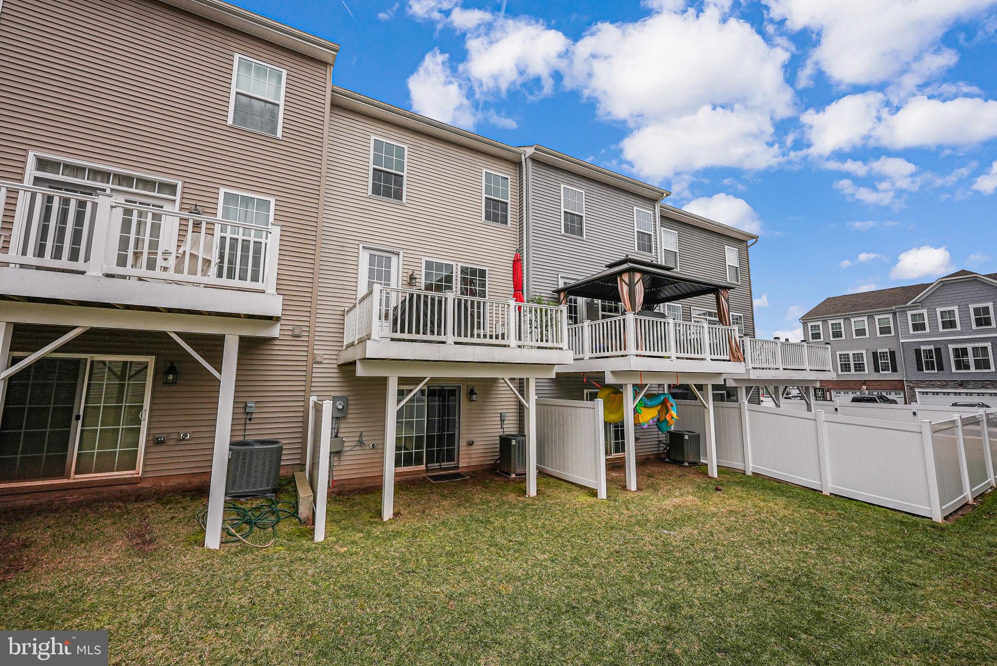 8778 ELSING GREEN DRIVE