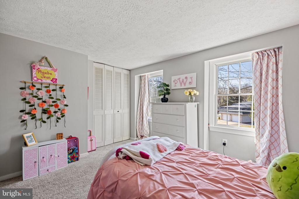 15897 MELODY LANE