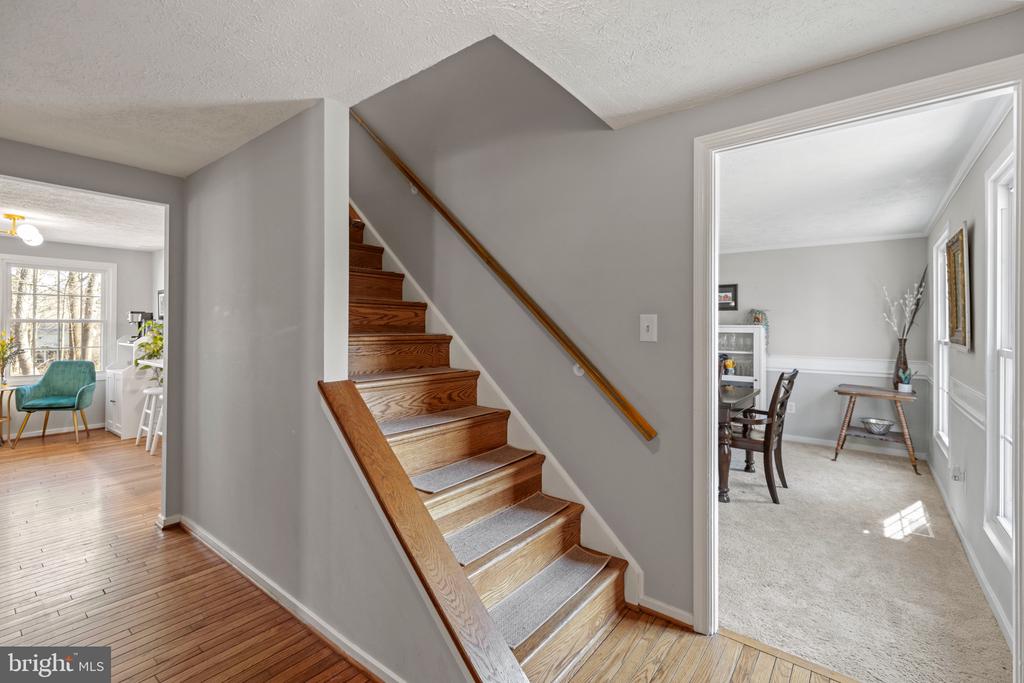 15897 MELODY LANE