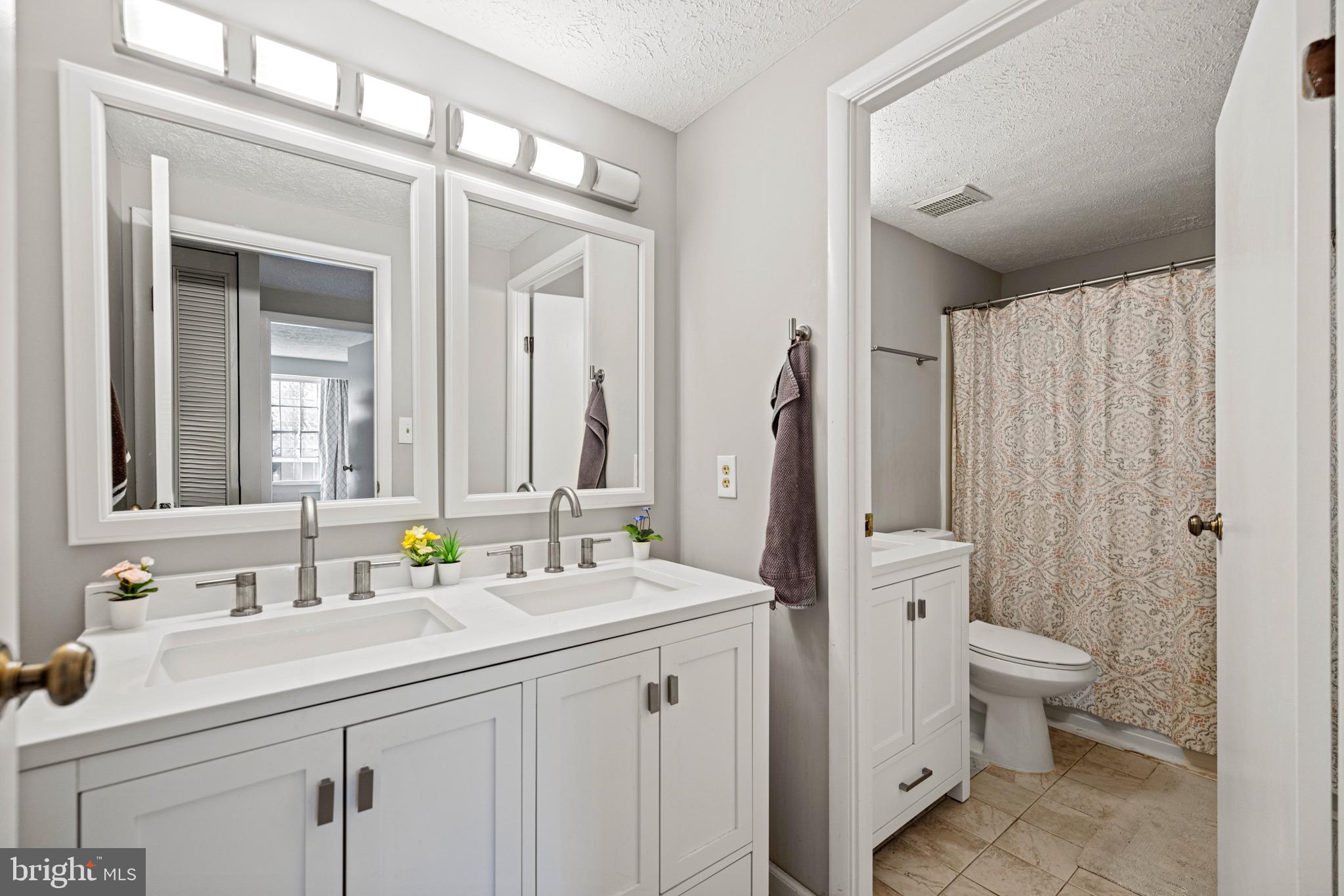 15897 MELODY LANE