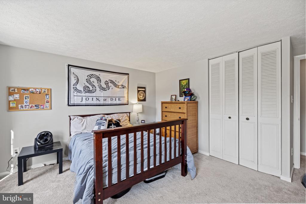 15897 MELODY LANE
