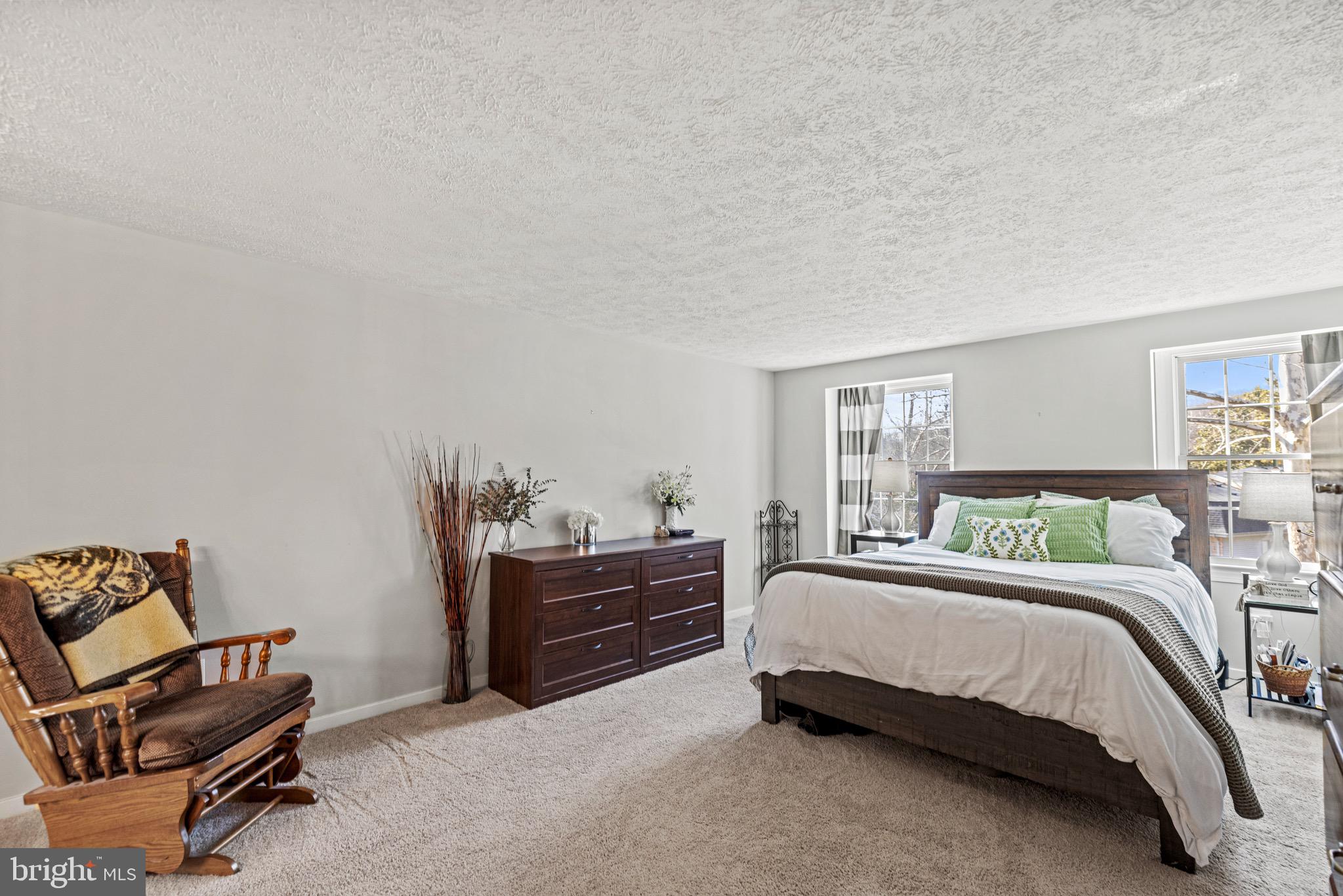 15897 MELODY LANE