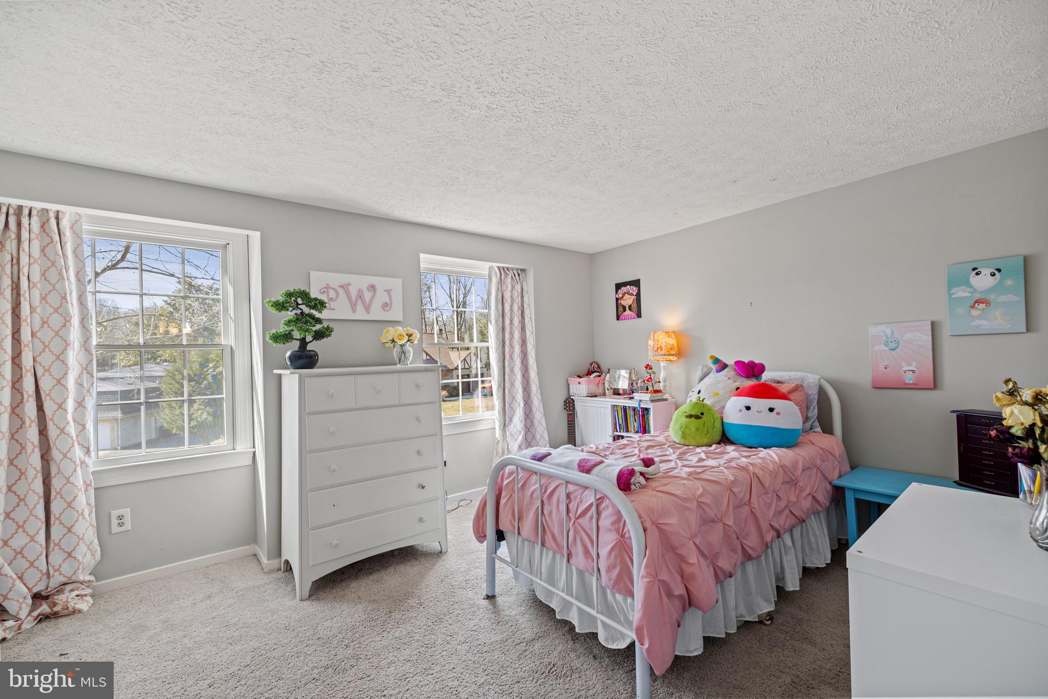 15897 MELODY LANE