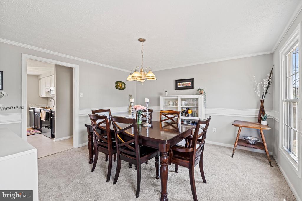 15897 MELODY LANE