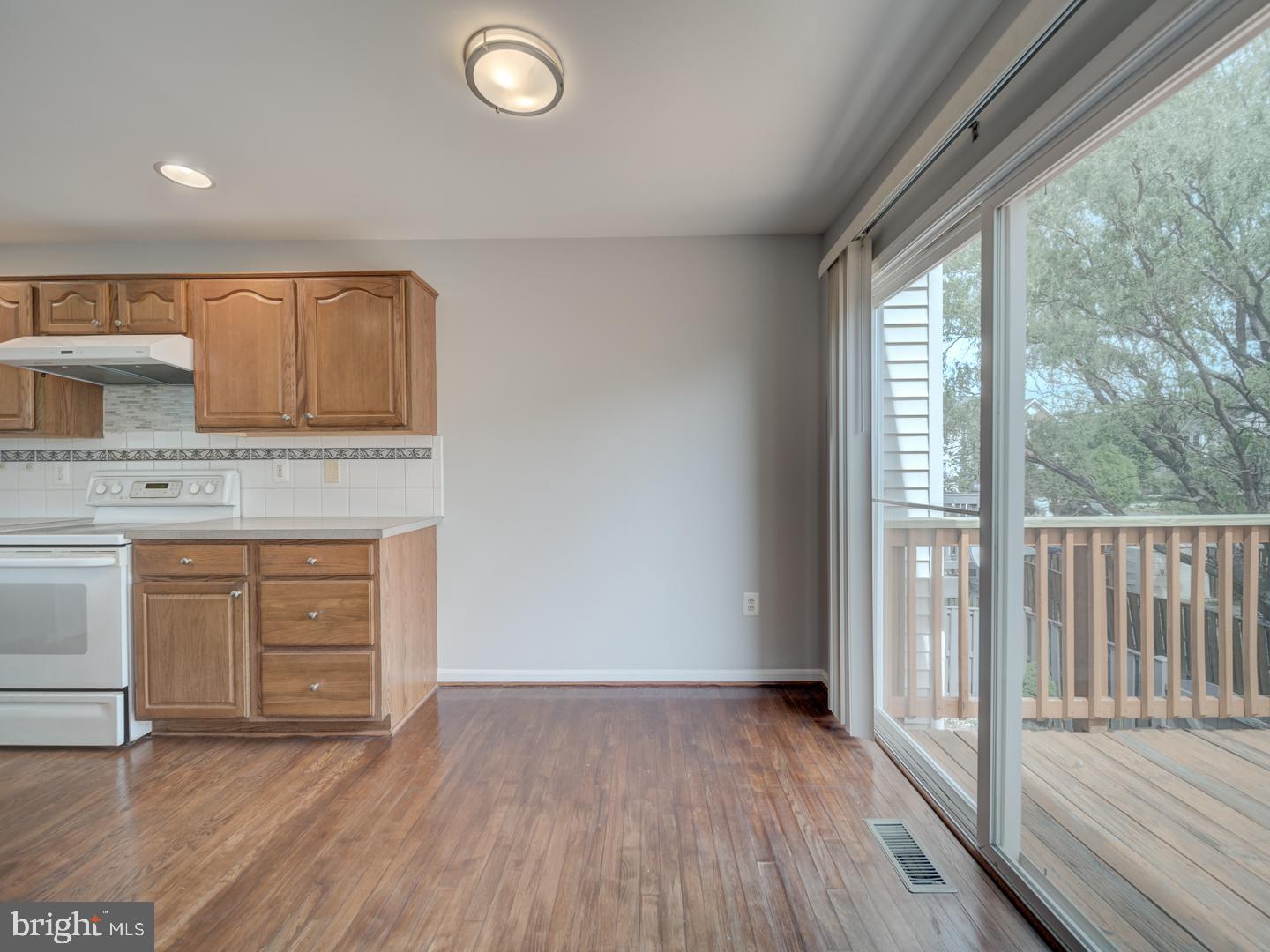 8241 HUMPHREY LANE
