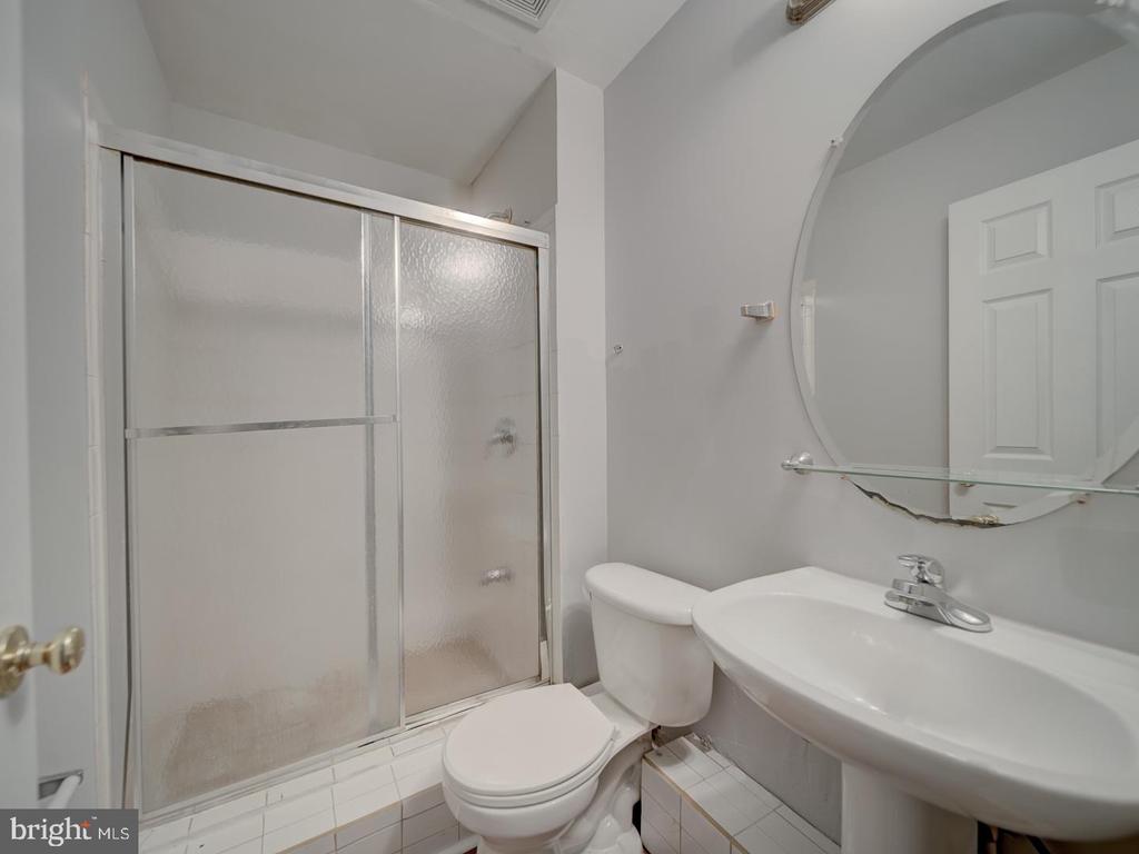 8241 HUMPHREY LANE