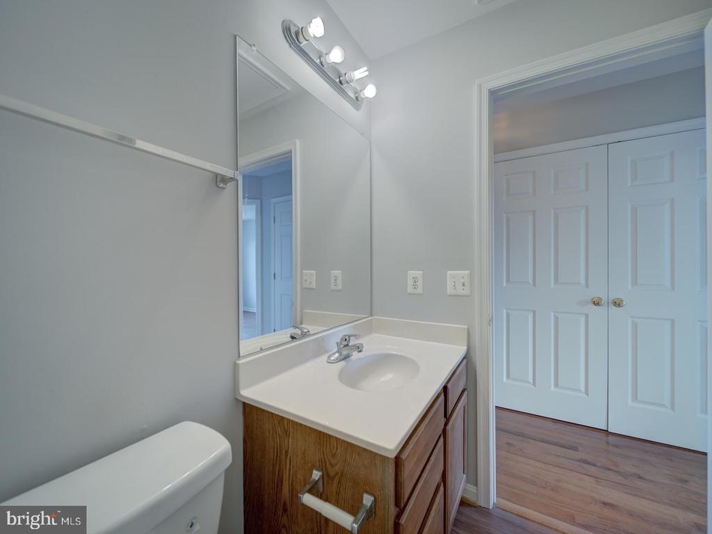 8241 HUMPHREY LANE