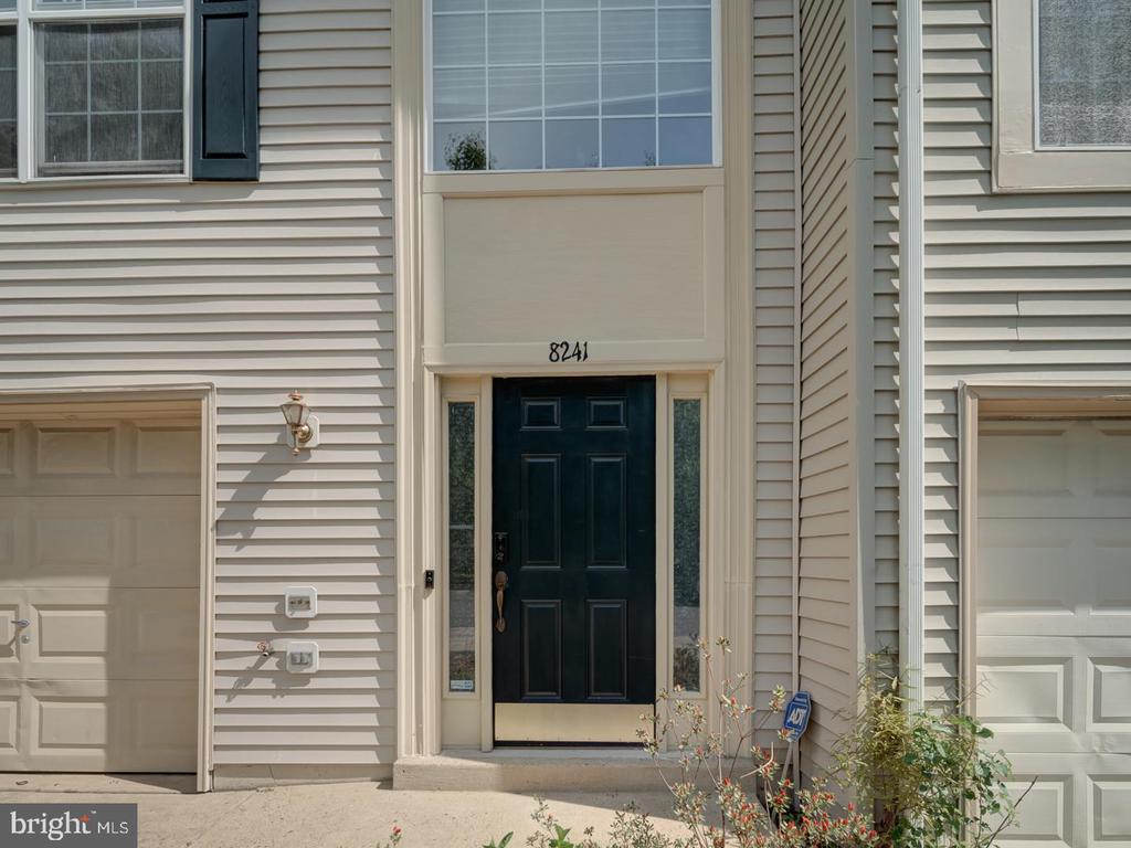 8241 HUMPHREY LANE
