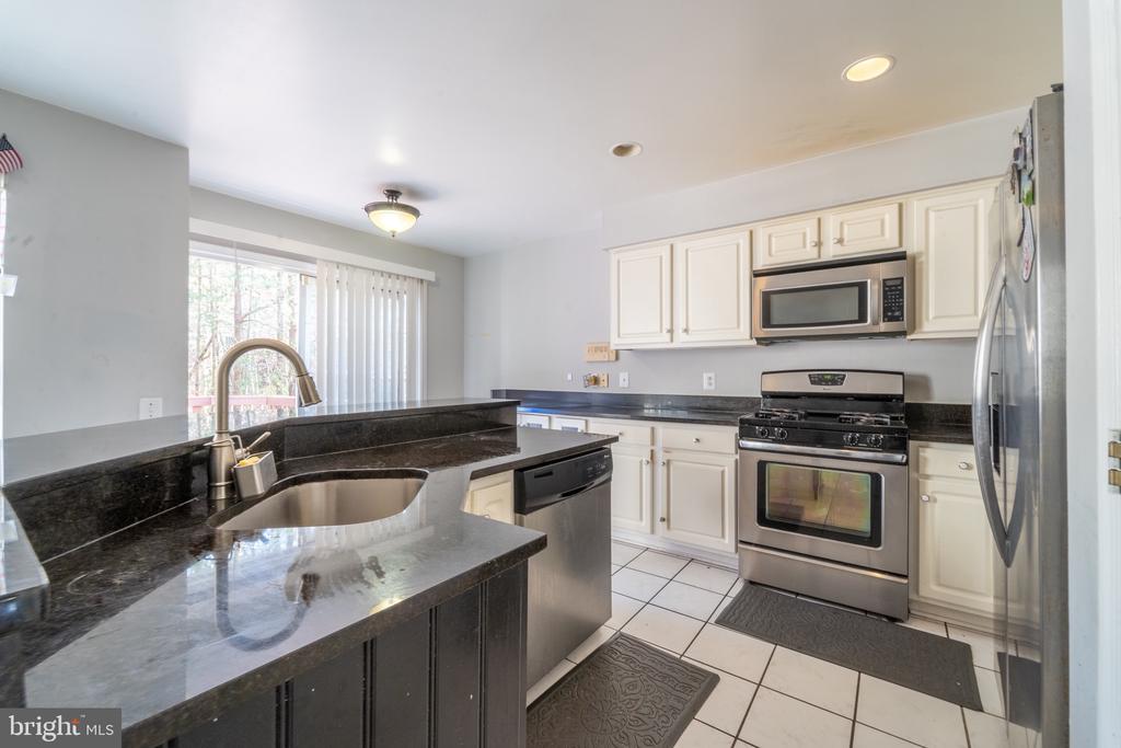 3959 BLYSDALE LANE