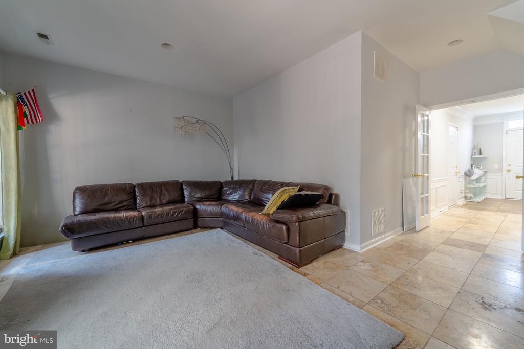 3959 BLYSDALE LANE