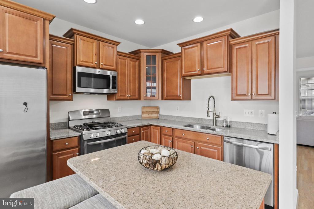 101 Vista Knoll Dr