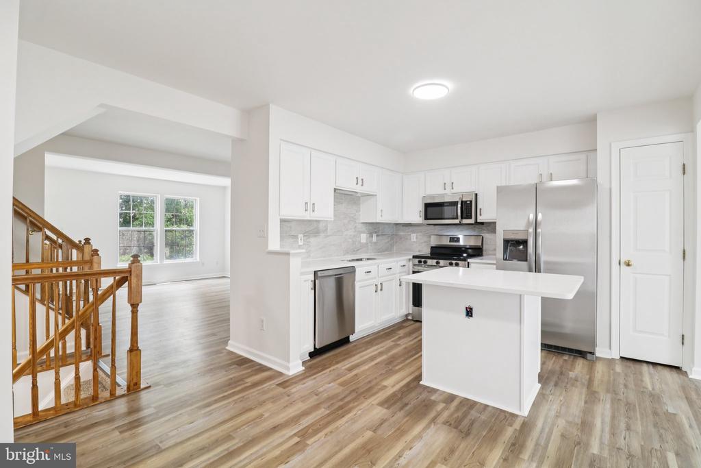 17406 Kagera Dr