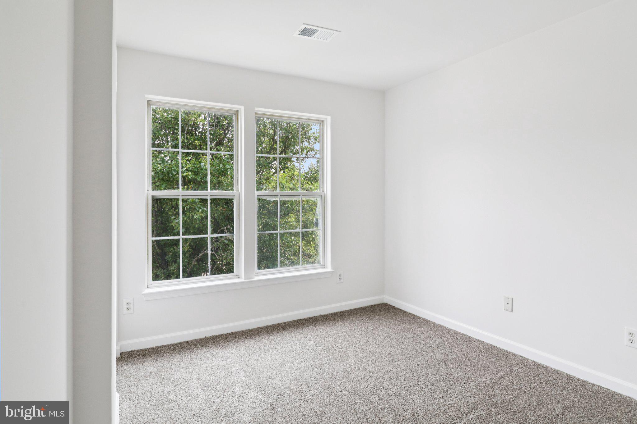 17406 Kagera Dr