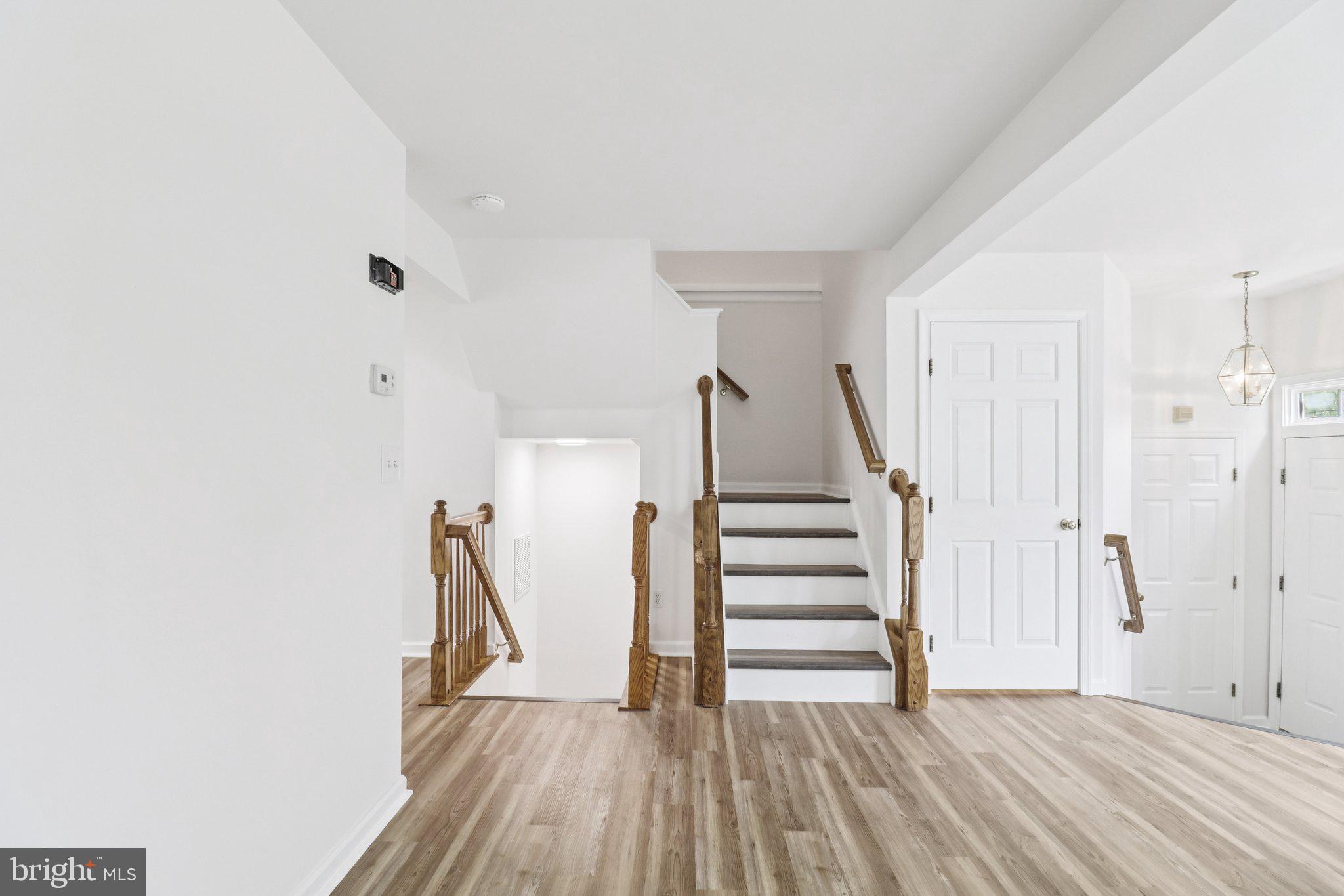 17406 Kagera Dr