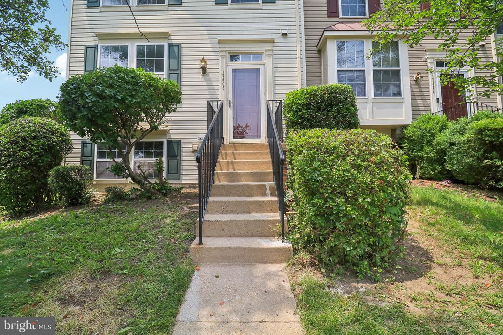 17406 Kagera Dr