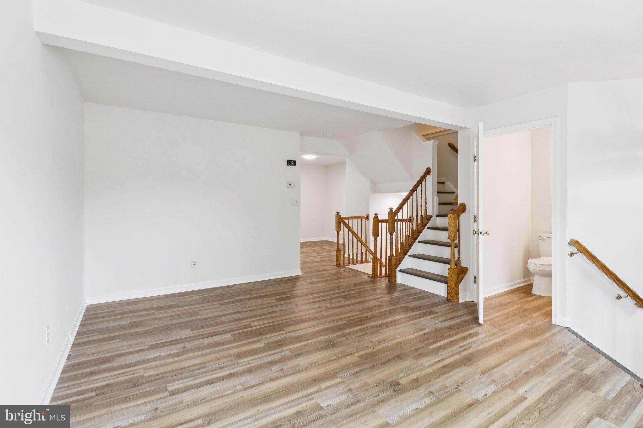17406 Kagera Dr