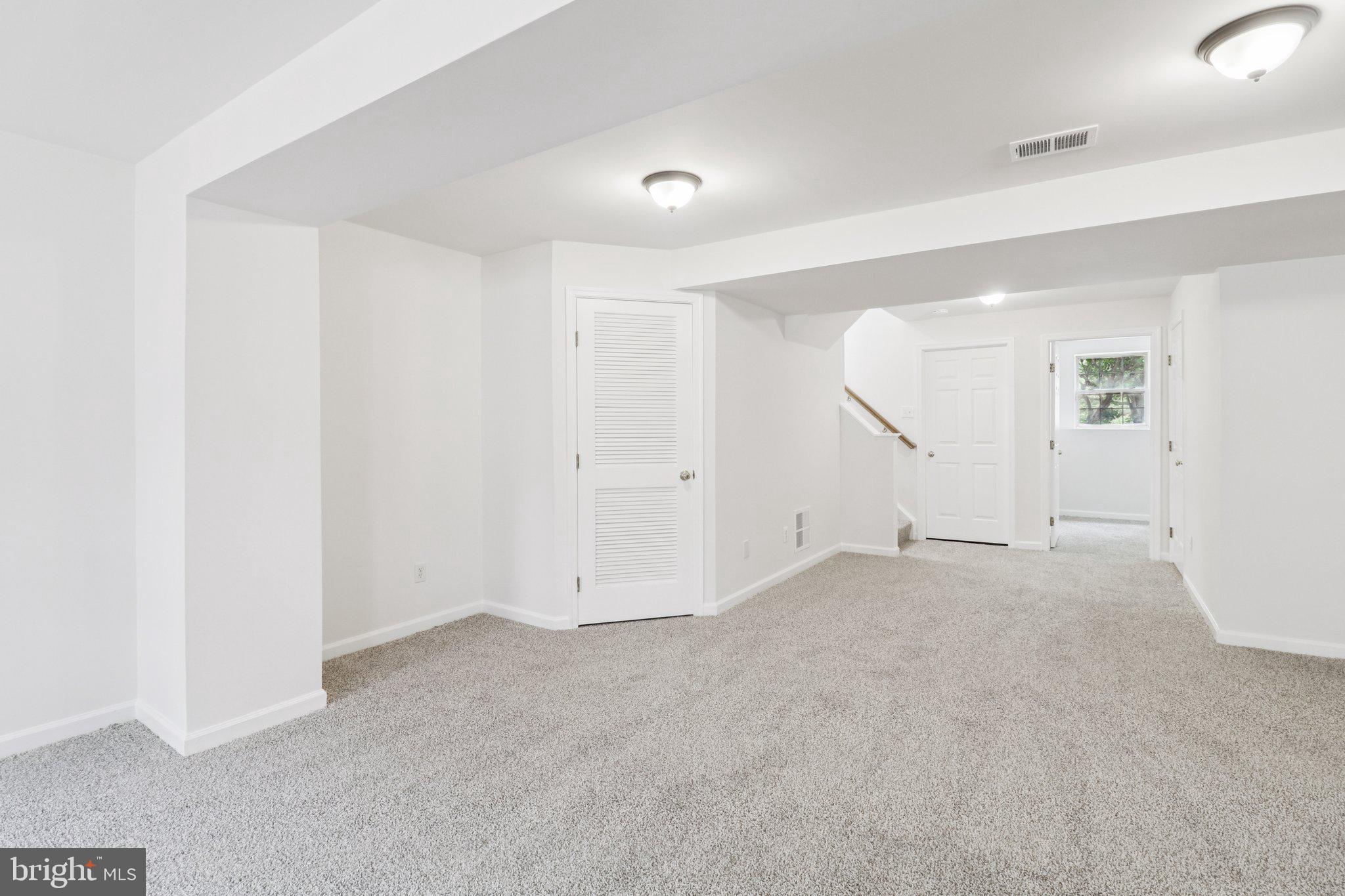 17406 Kagera Dr