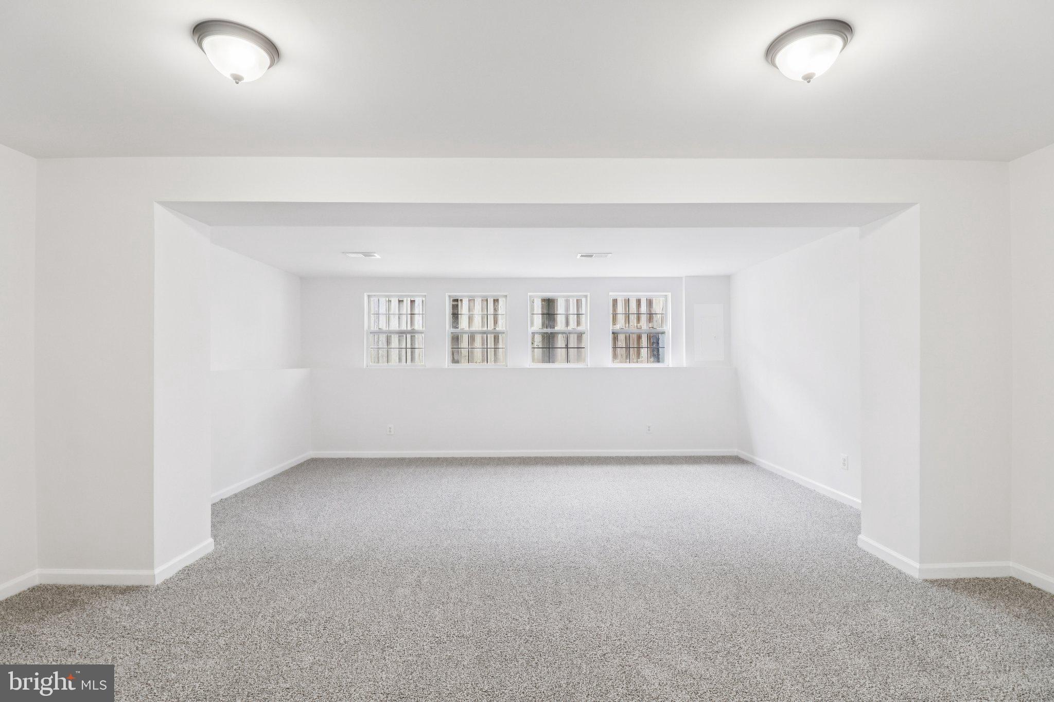 17406 Kagera Dr