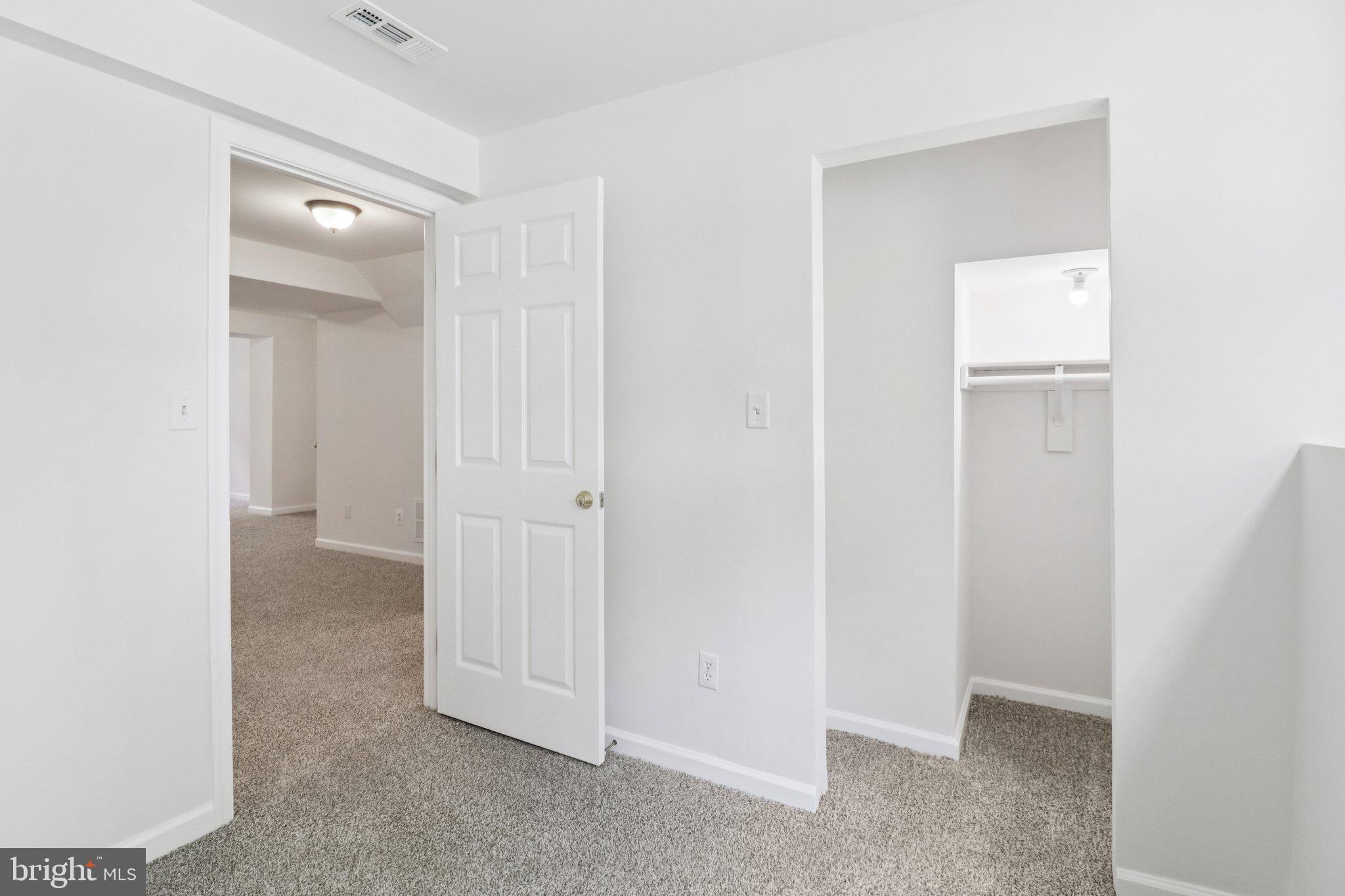 17406 Kagera Dr