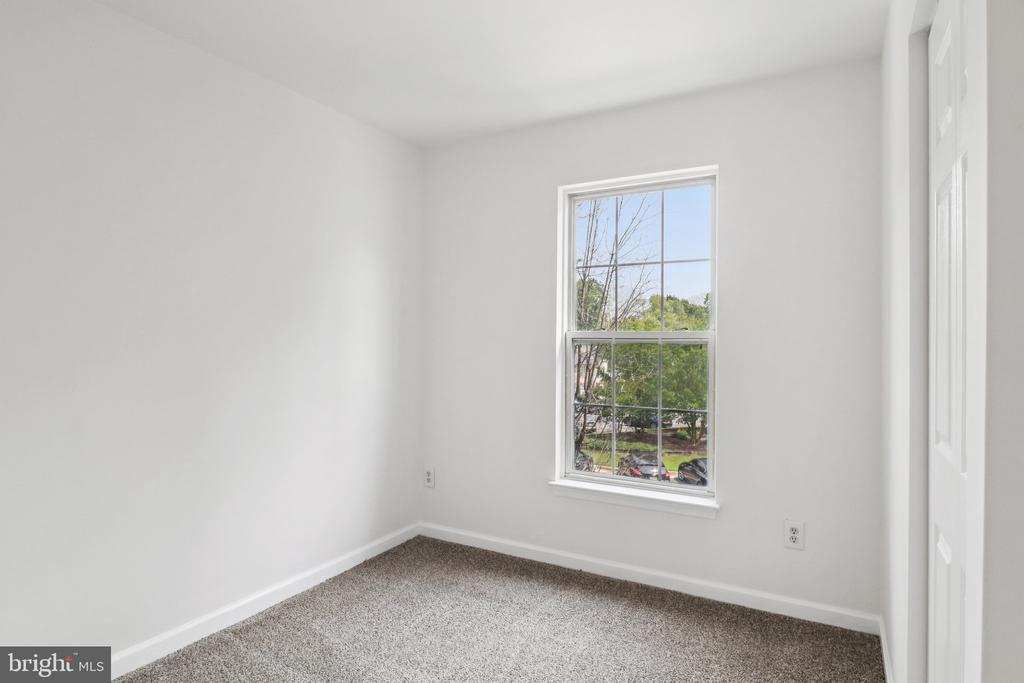 17406 Kagera Dr