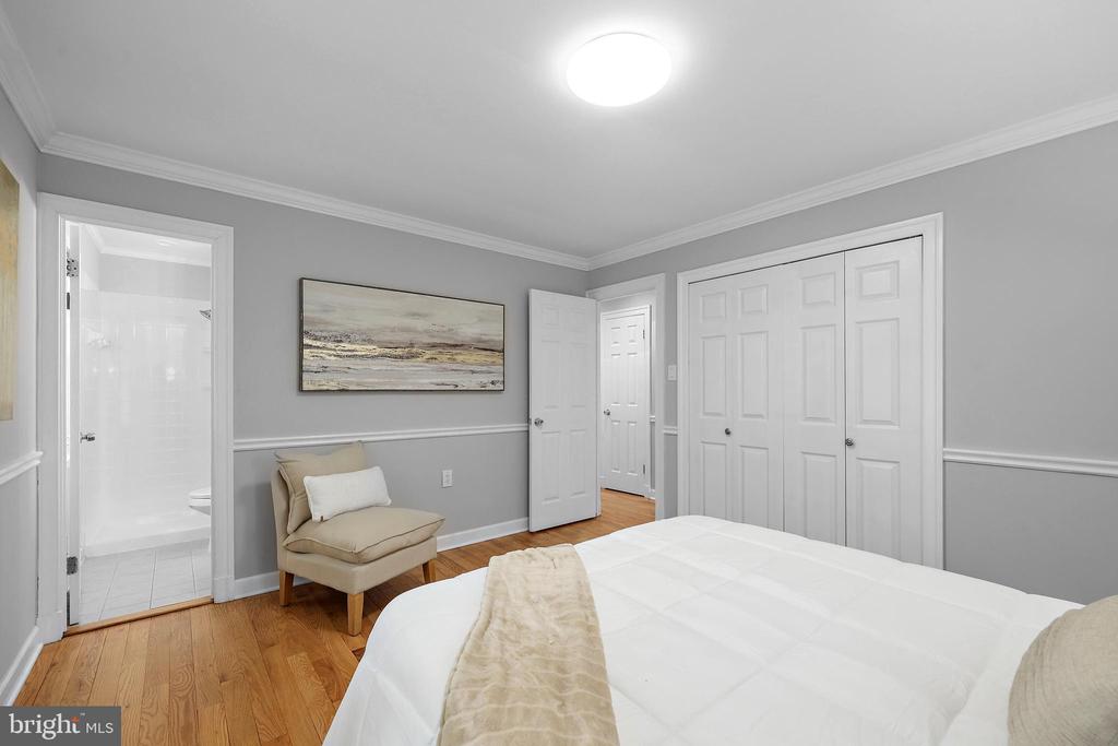 3200 Manitoba Dr