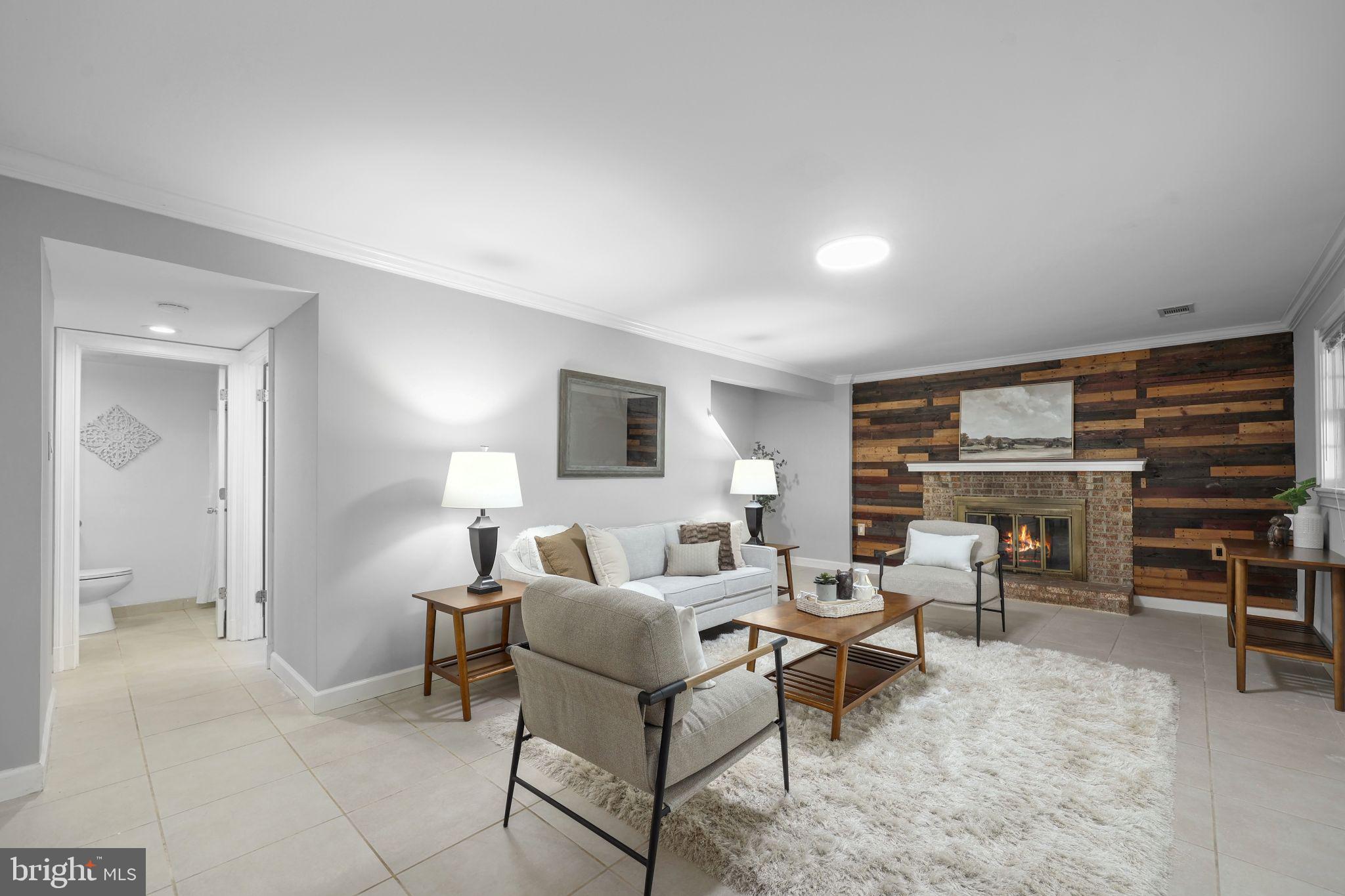 3200 Manitoba Dr