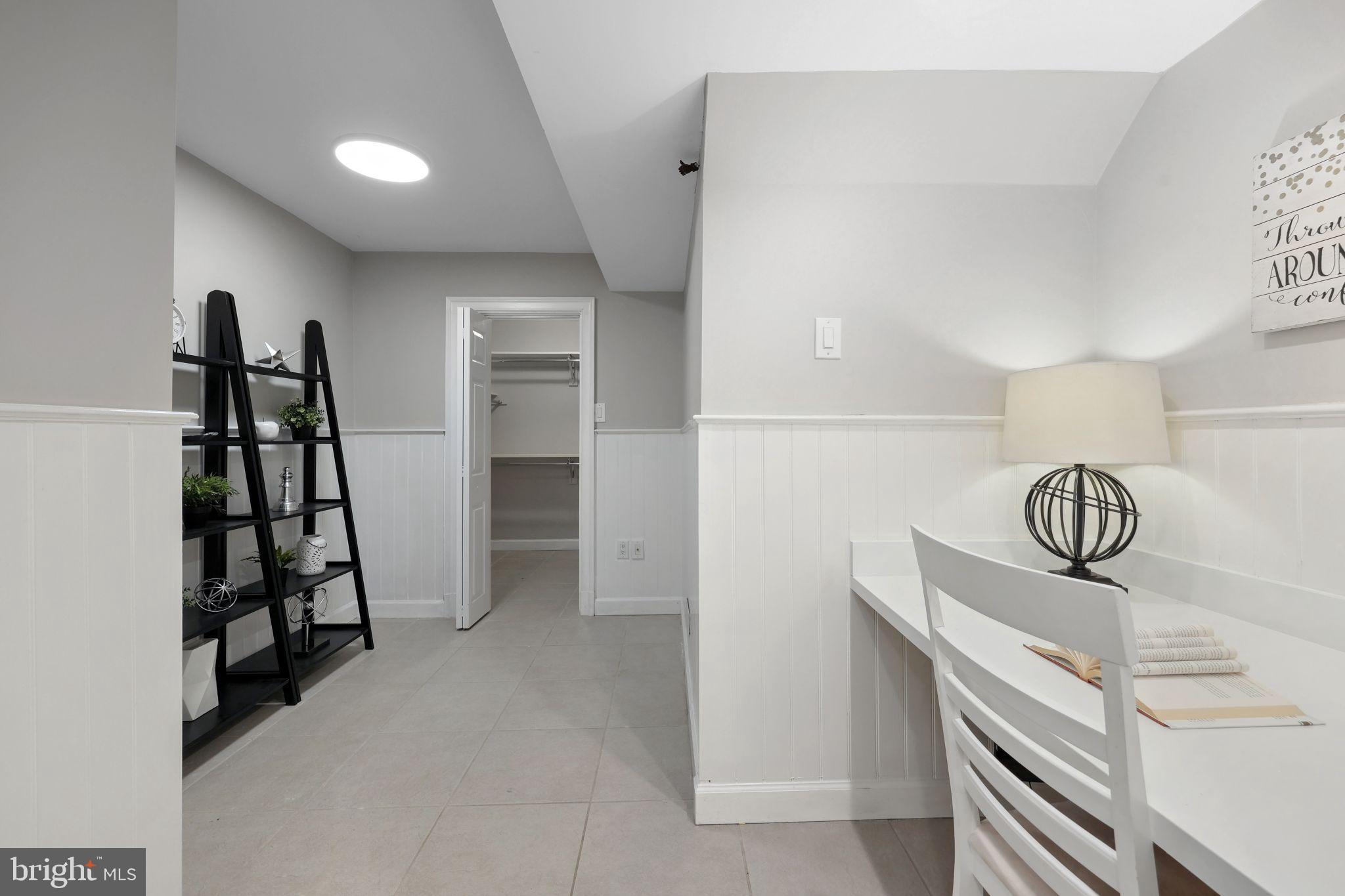 3200 Manitoba Dr