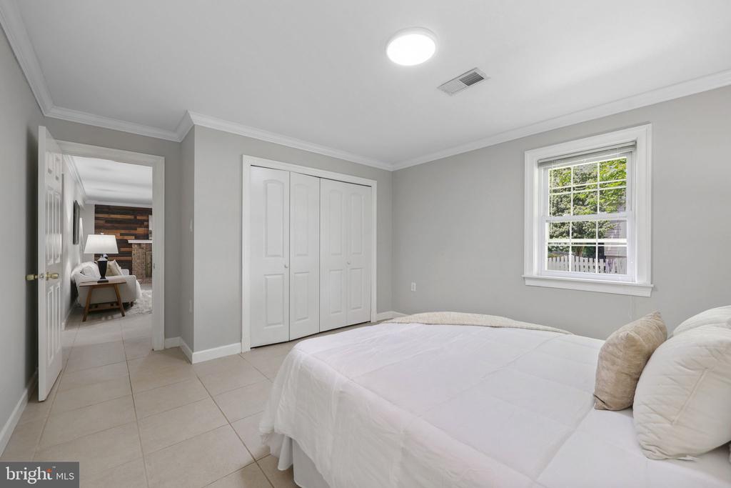 3200 Manitoba Dr