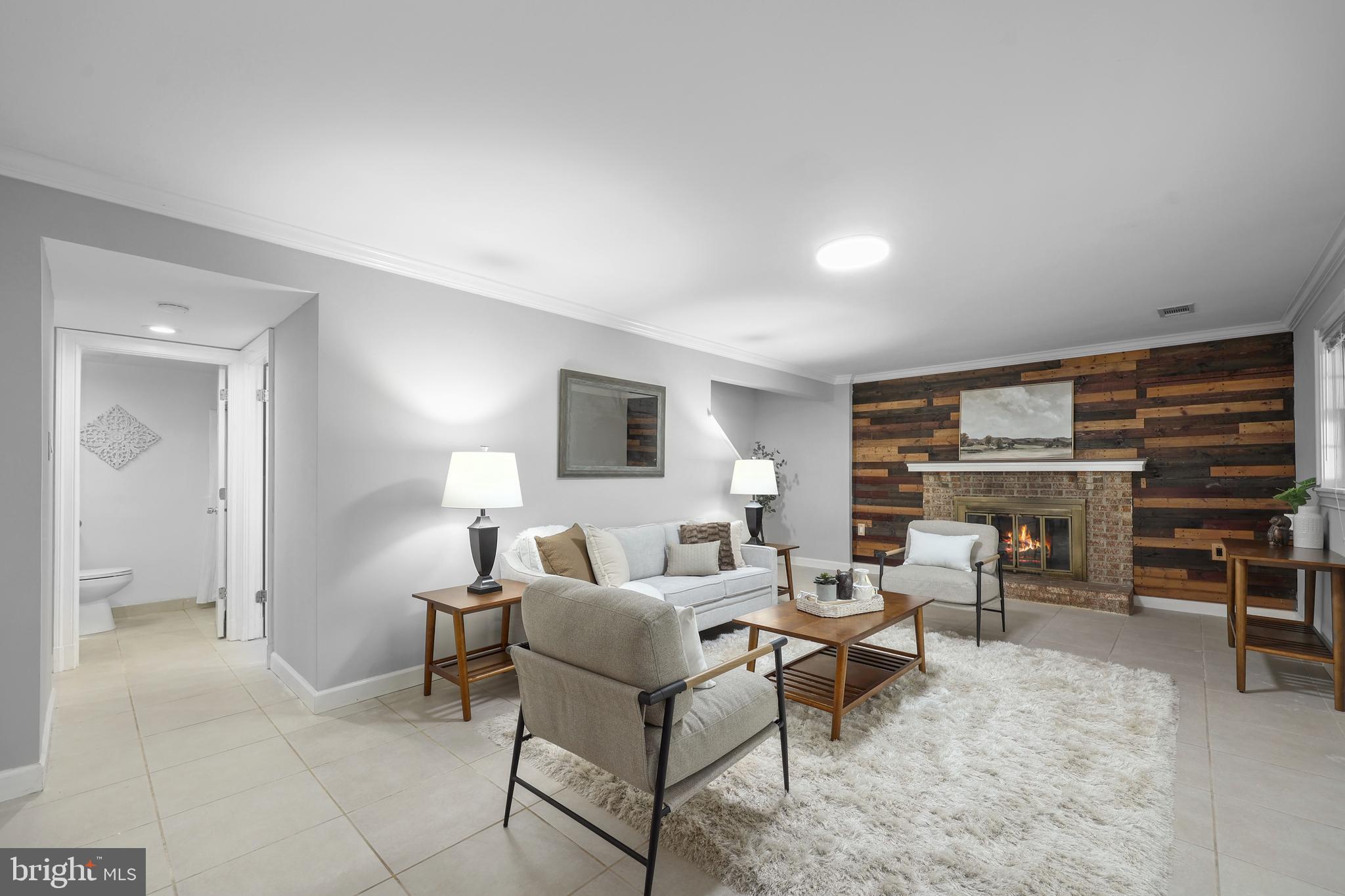 3200 Manitoba Dr