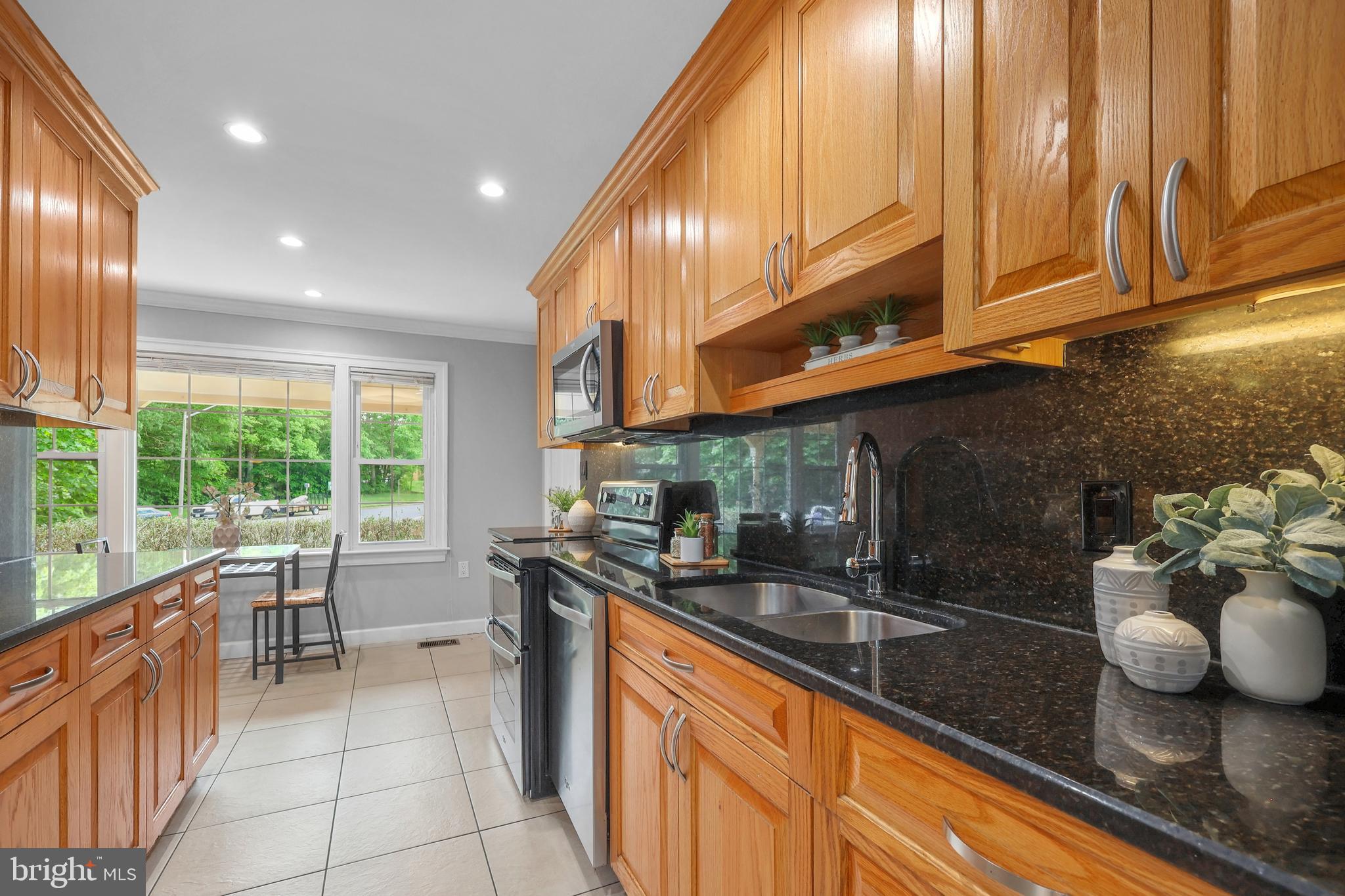 3200 Manitoba Dr