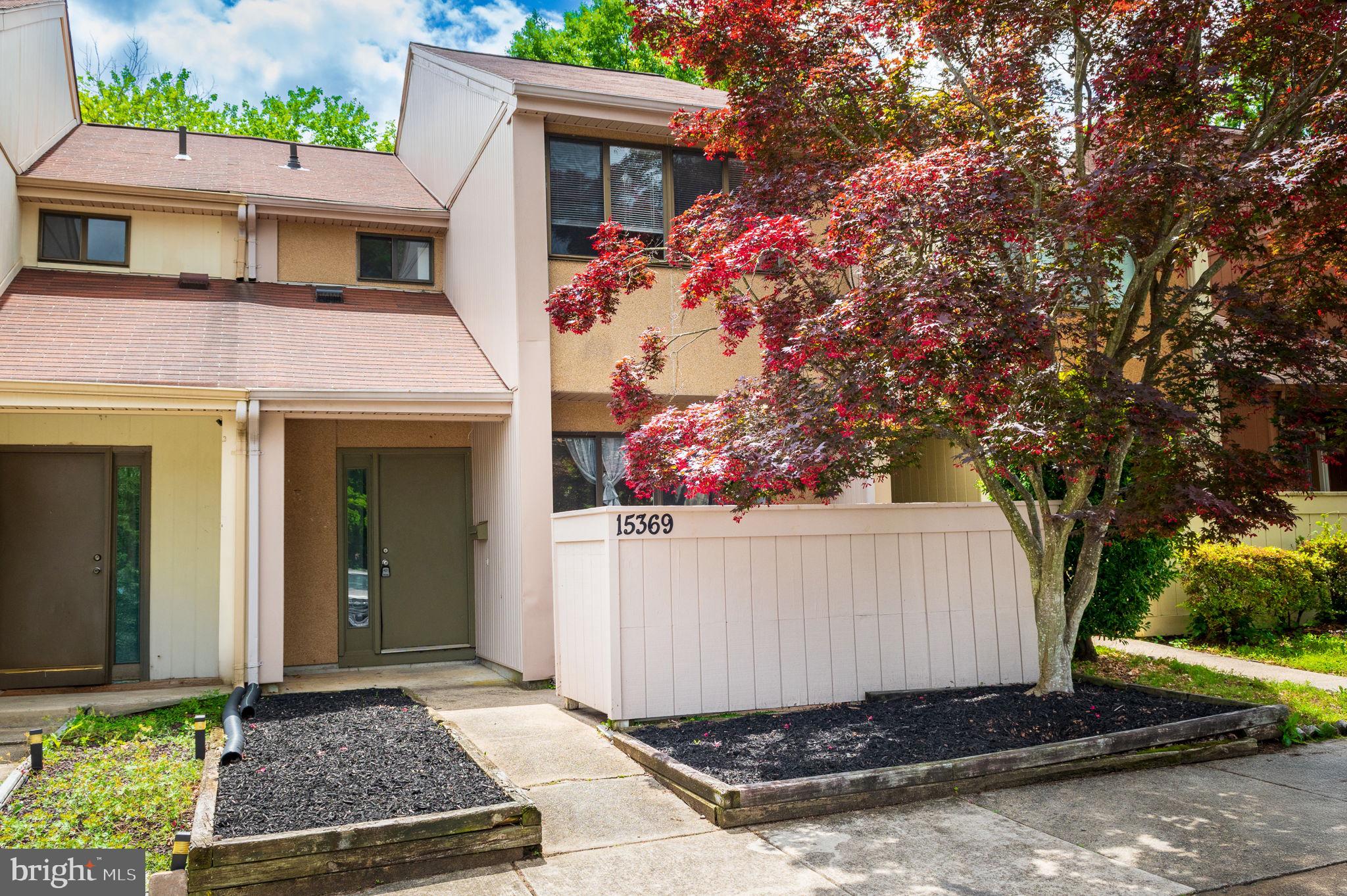 15369 Grist Mill Ter