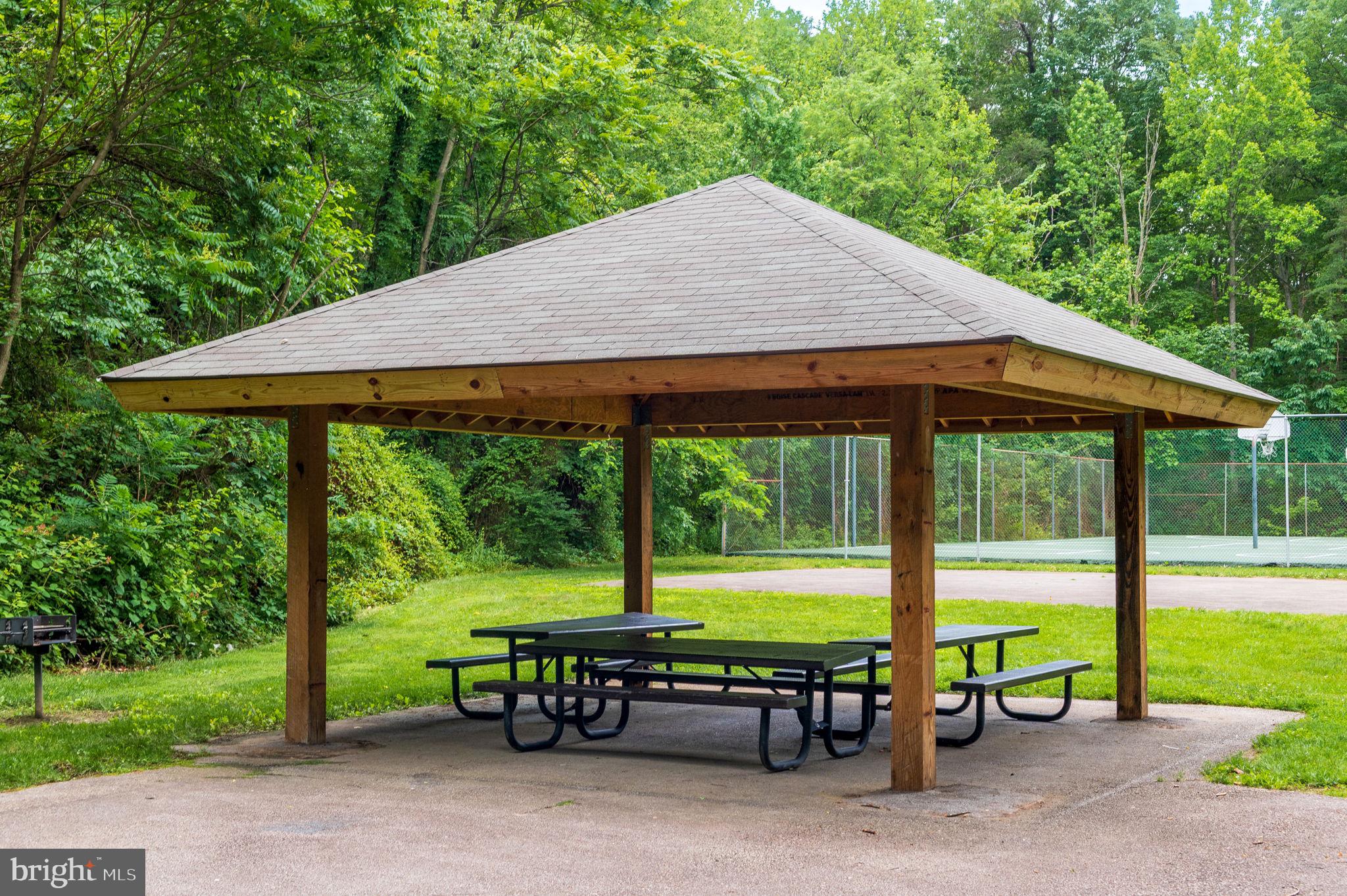 15369 Grist Mill Ter