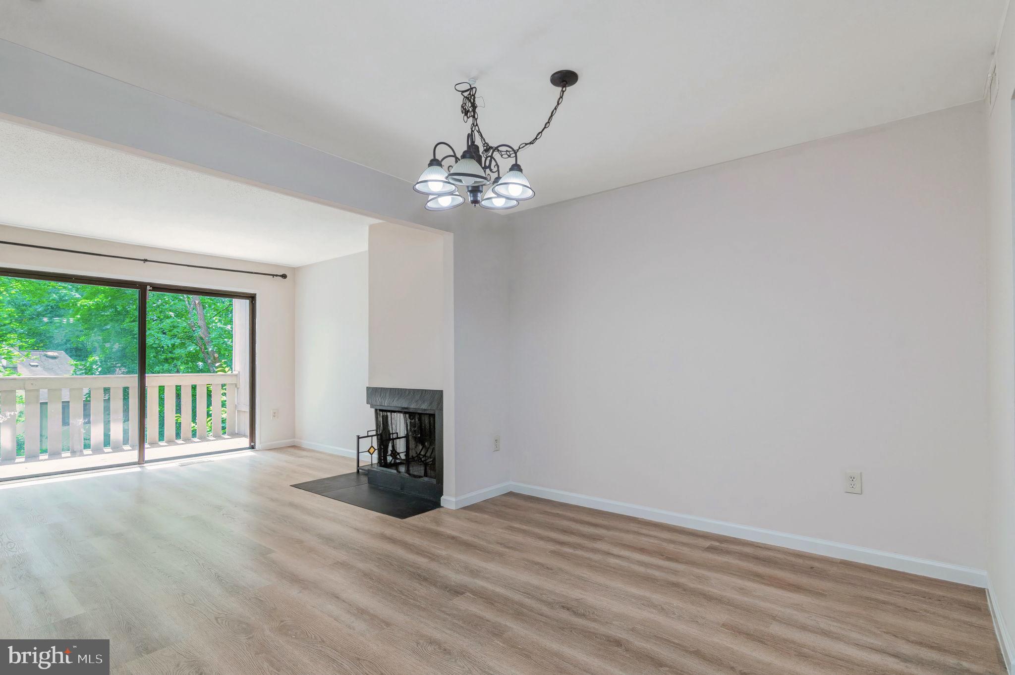 15369 Grist Mill Ter