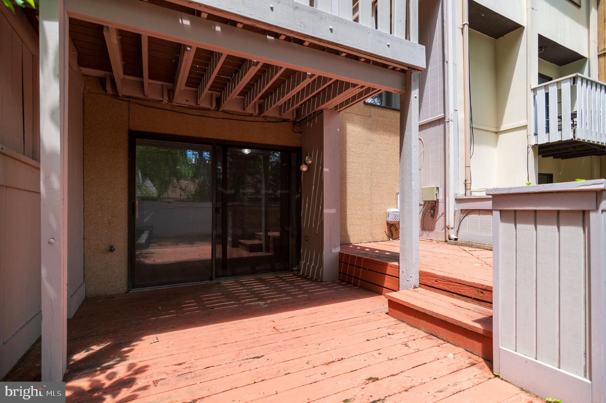 15369 Grist Mill Ter