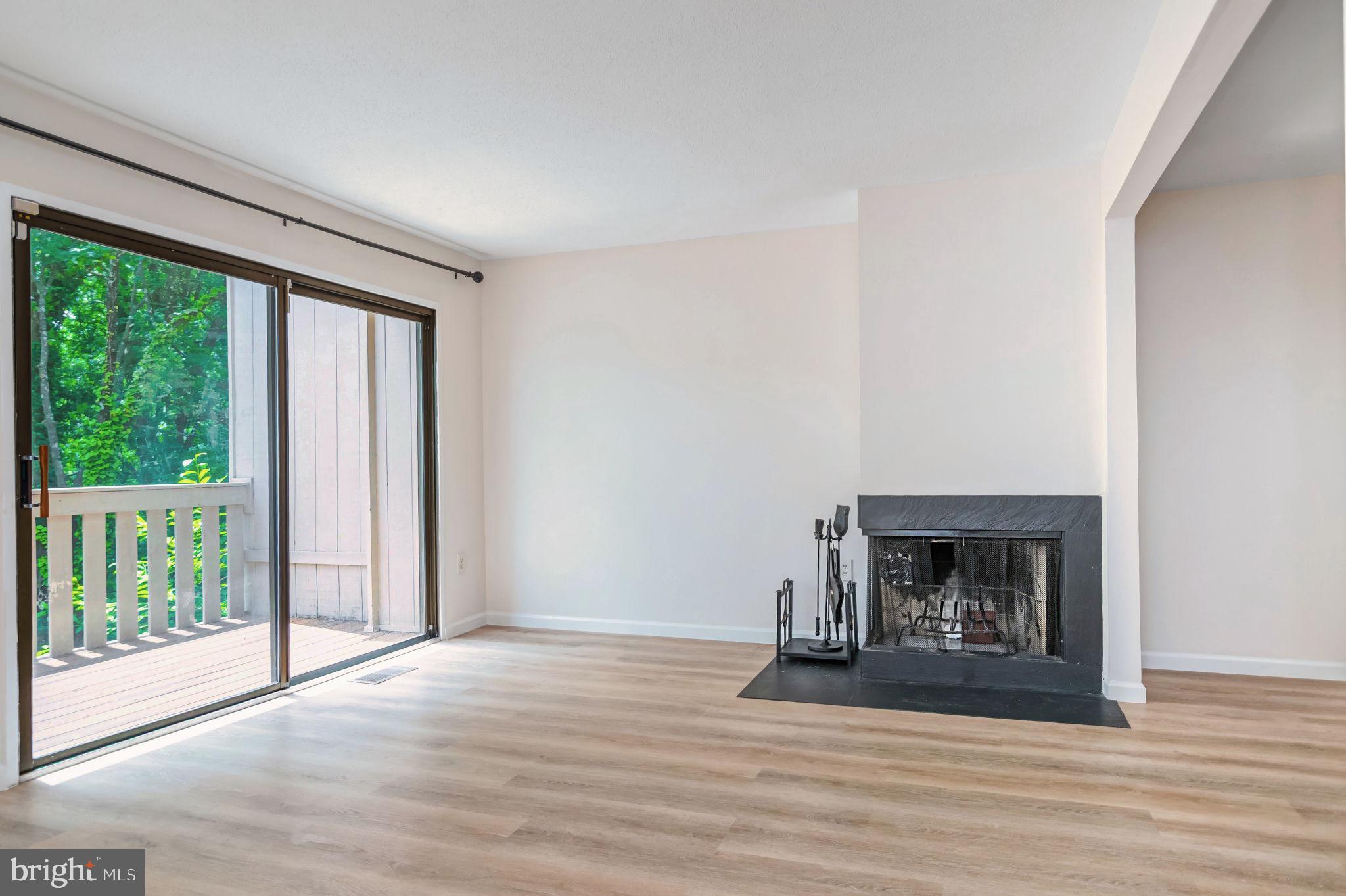 15369 Grist Mill Ter