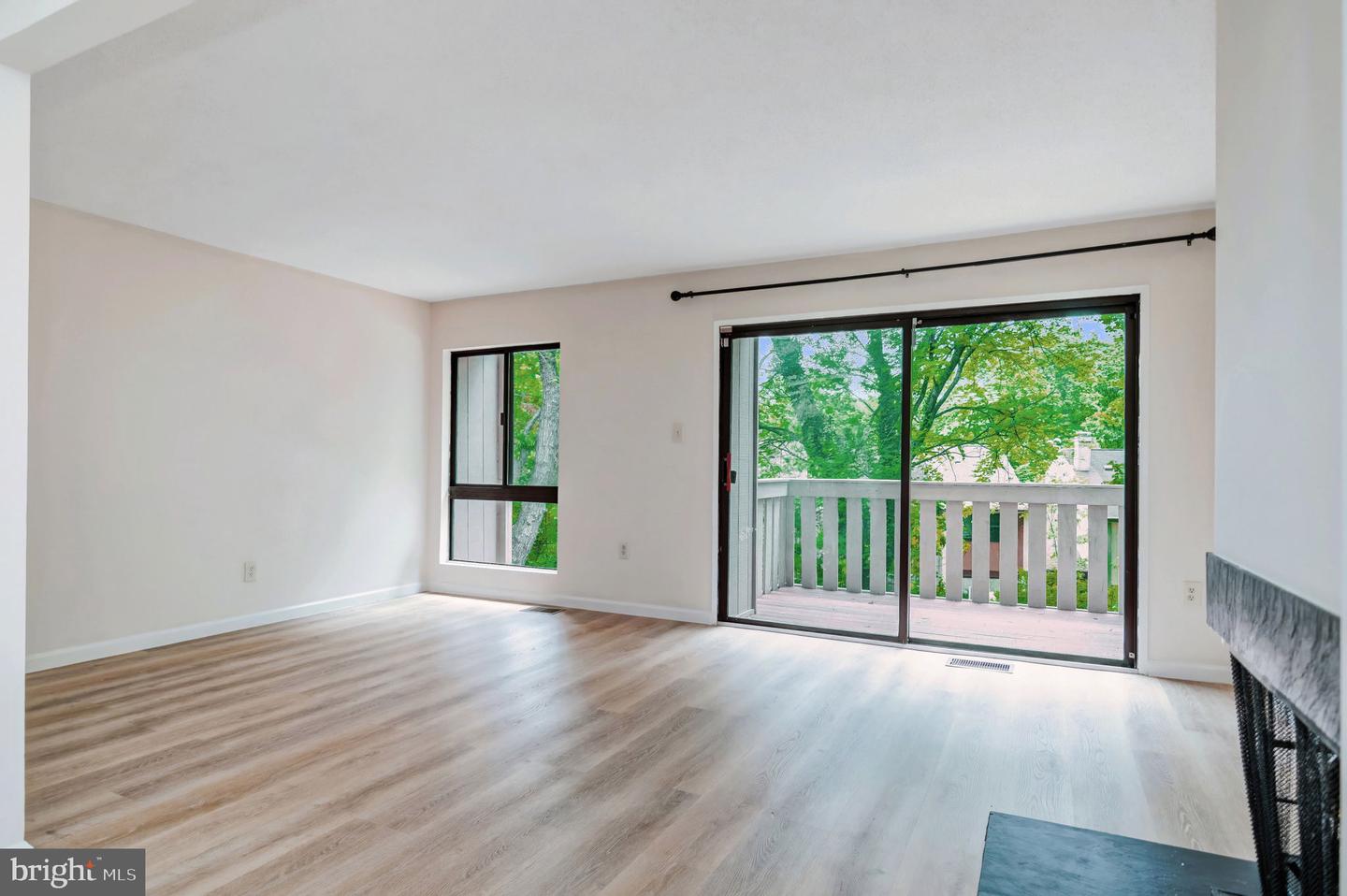 15369 Grist Mill Ter