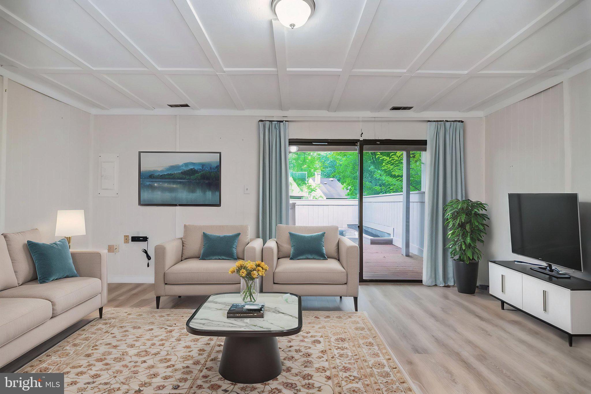 15369 Grist Mill Ter