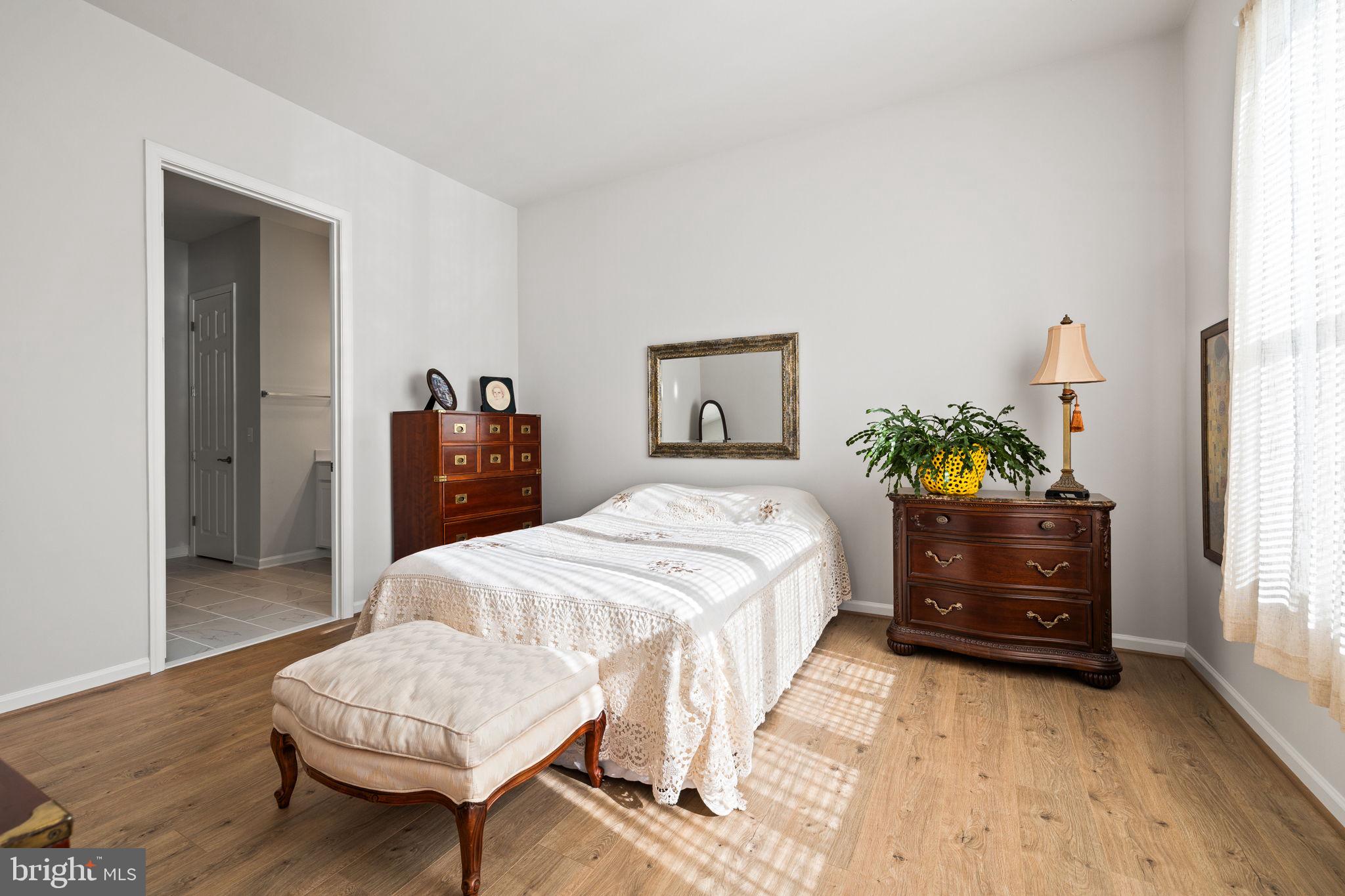 9453 Sarah Mill Ter