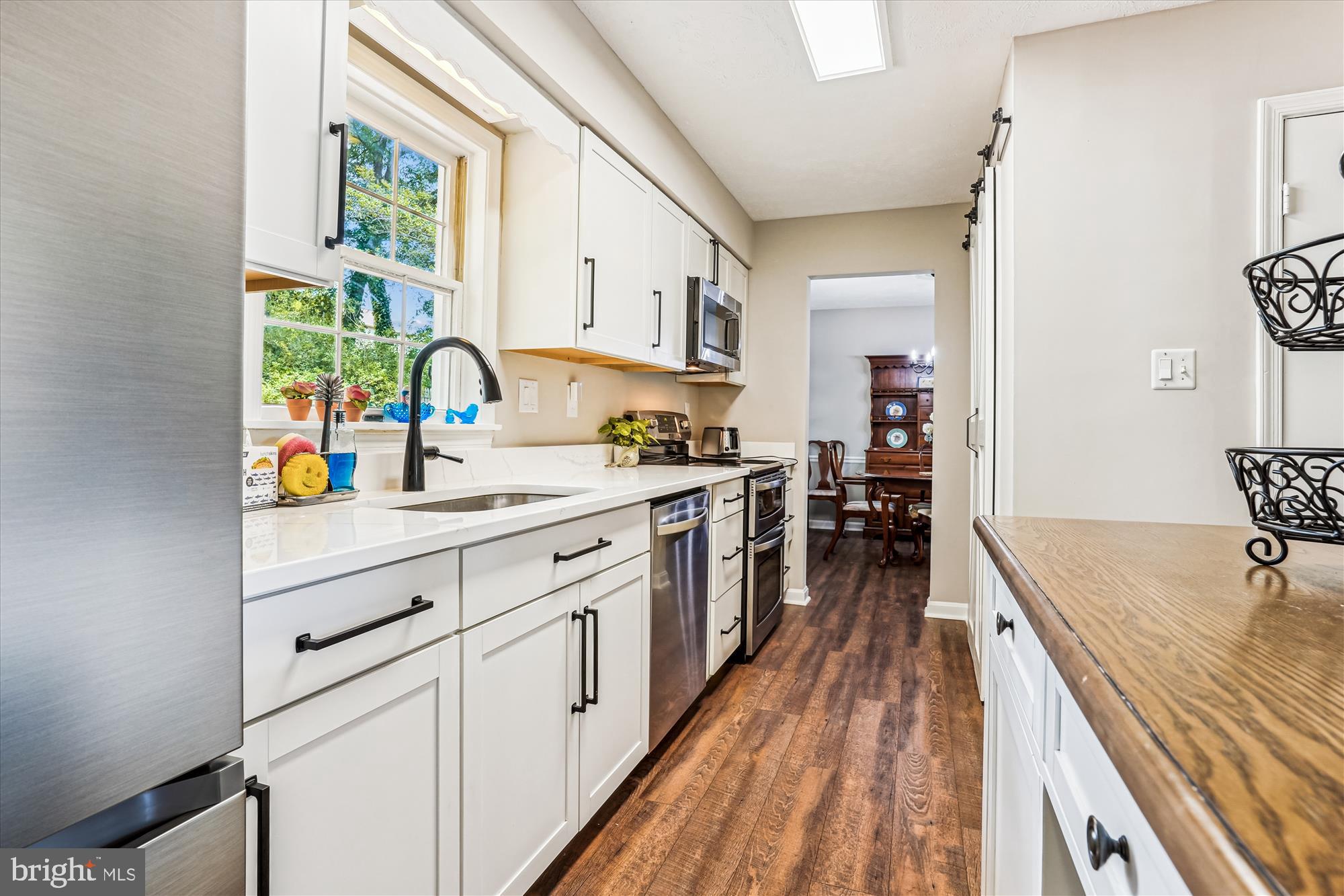 3864 ORIOLE COURT