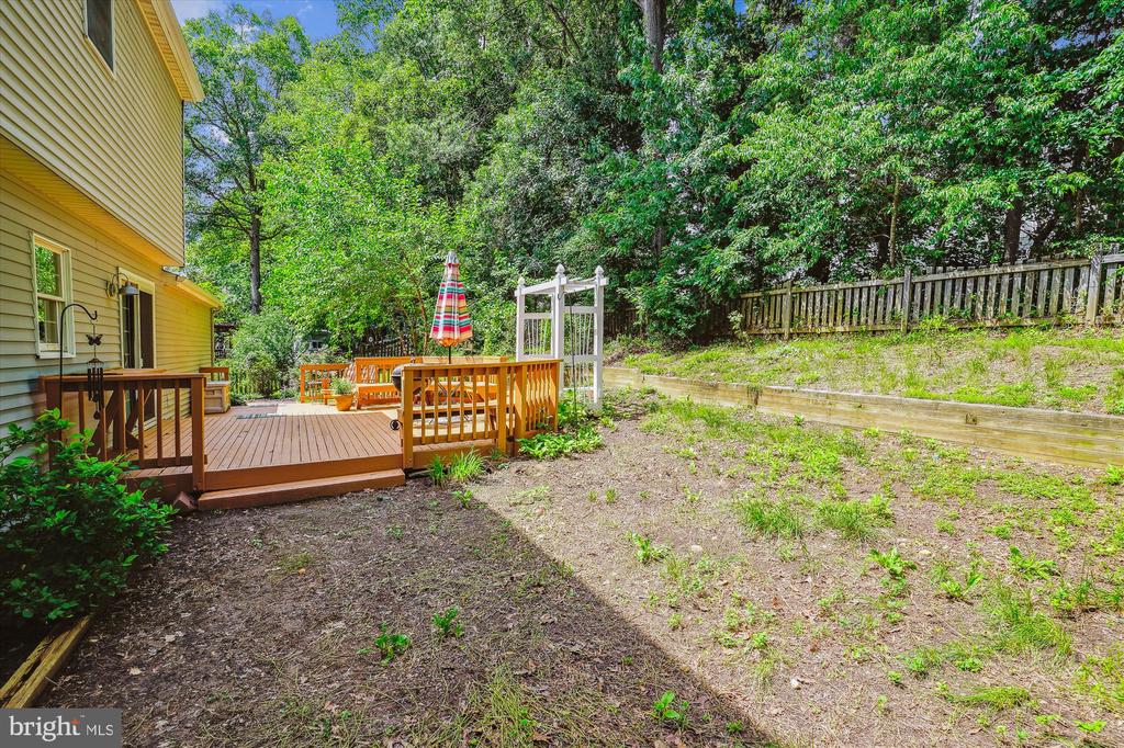 3864 ORIOLE COURT