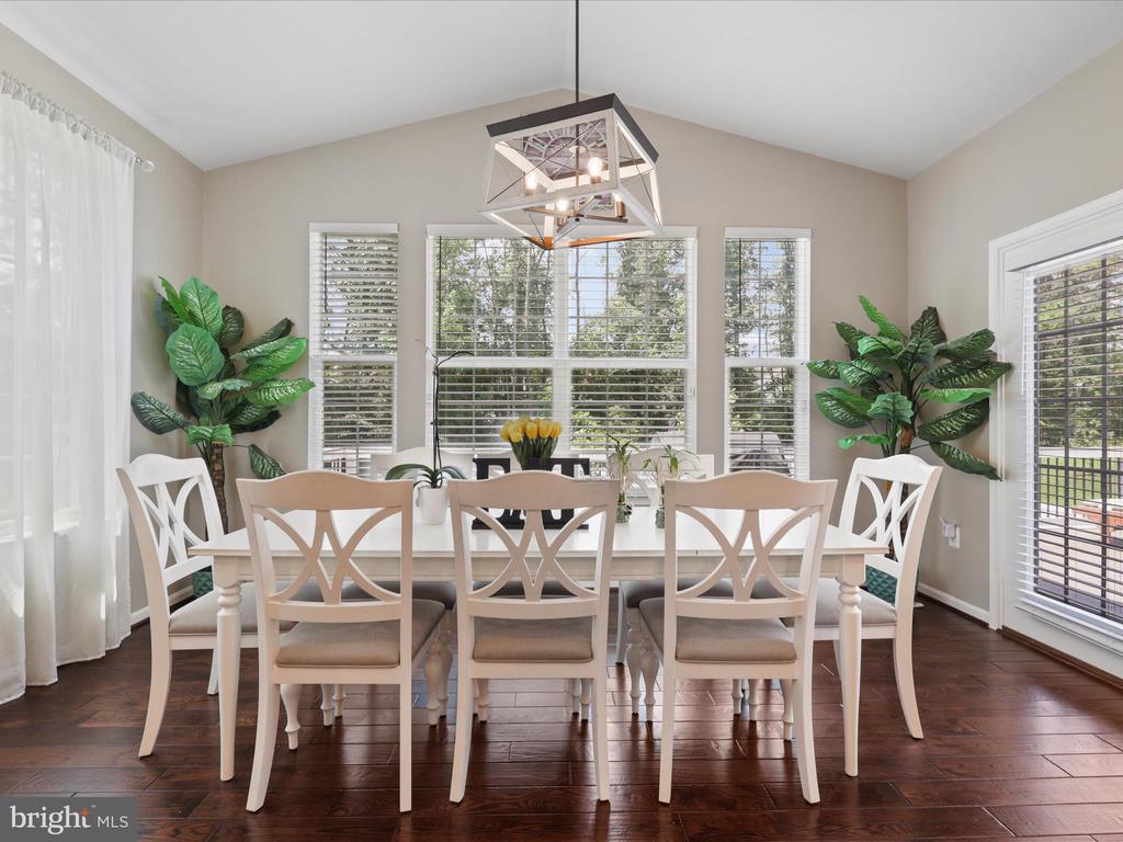 15832 BEAU RIDGE DRIVE