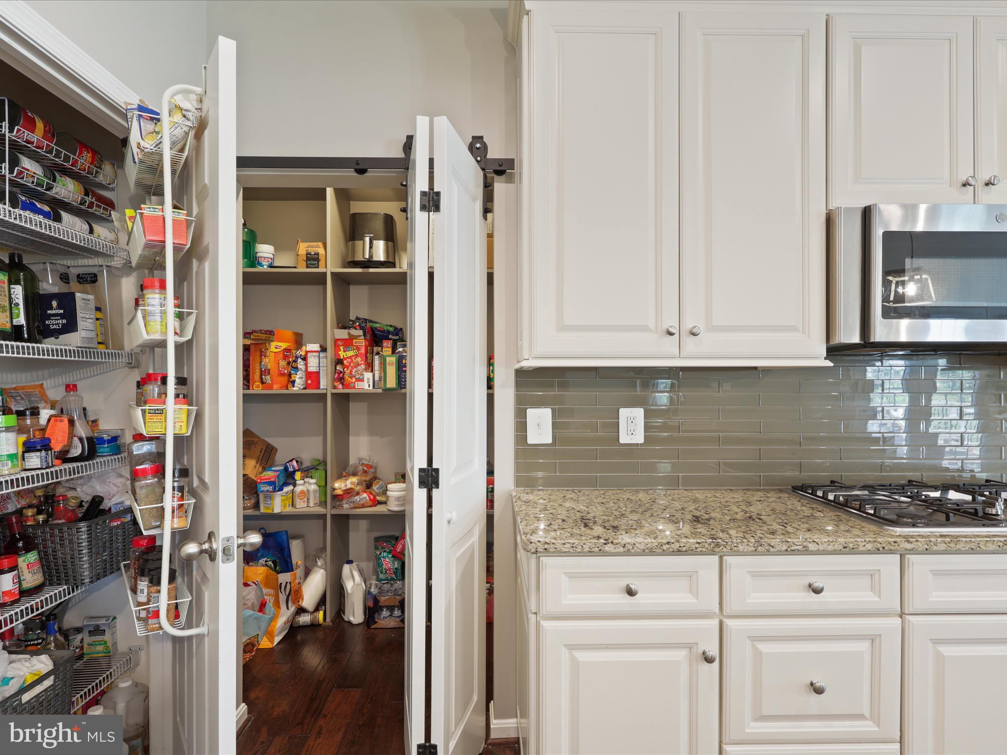 15832 BEAU RIDGE DRIVE