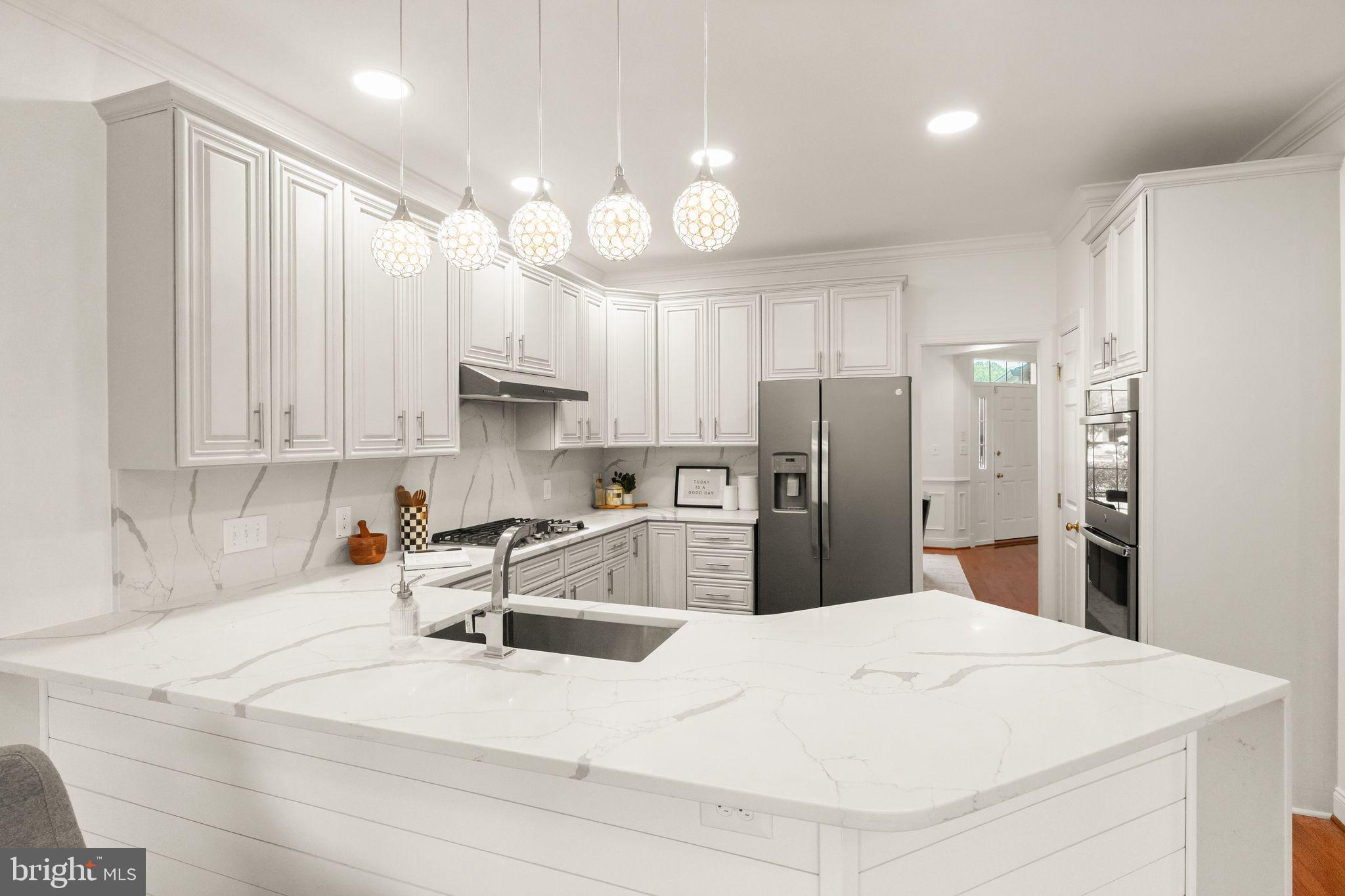 5704 Wheelwright Way