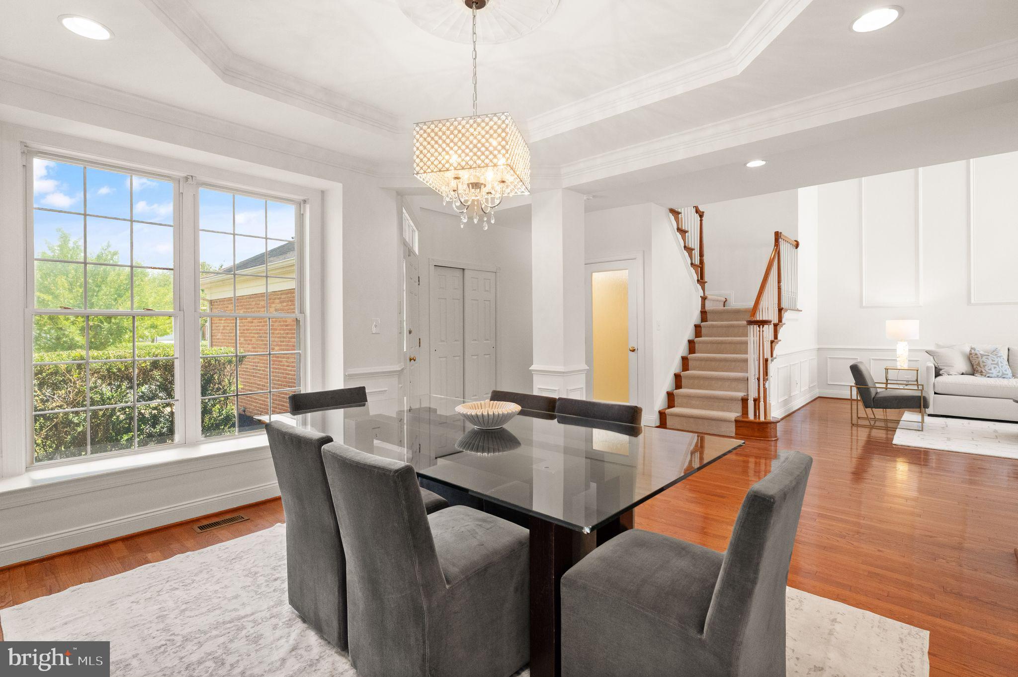 5704 Wheelwright Way