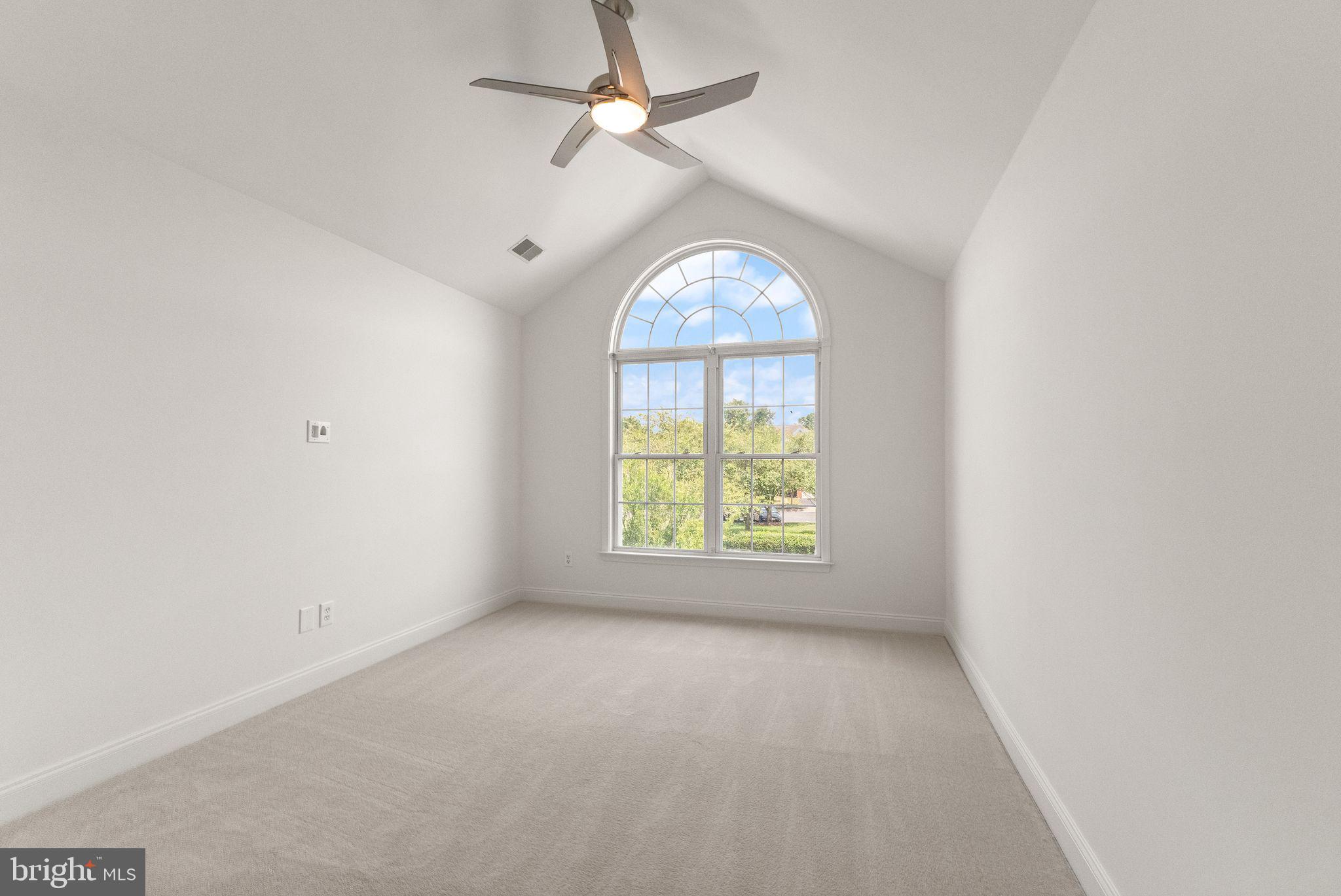 5704 Wheelwright Way