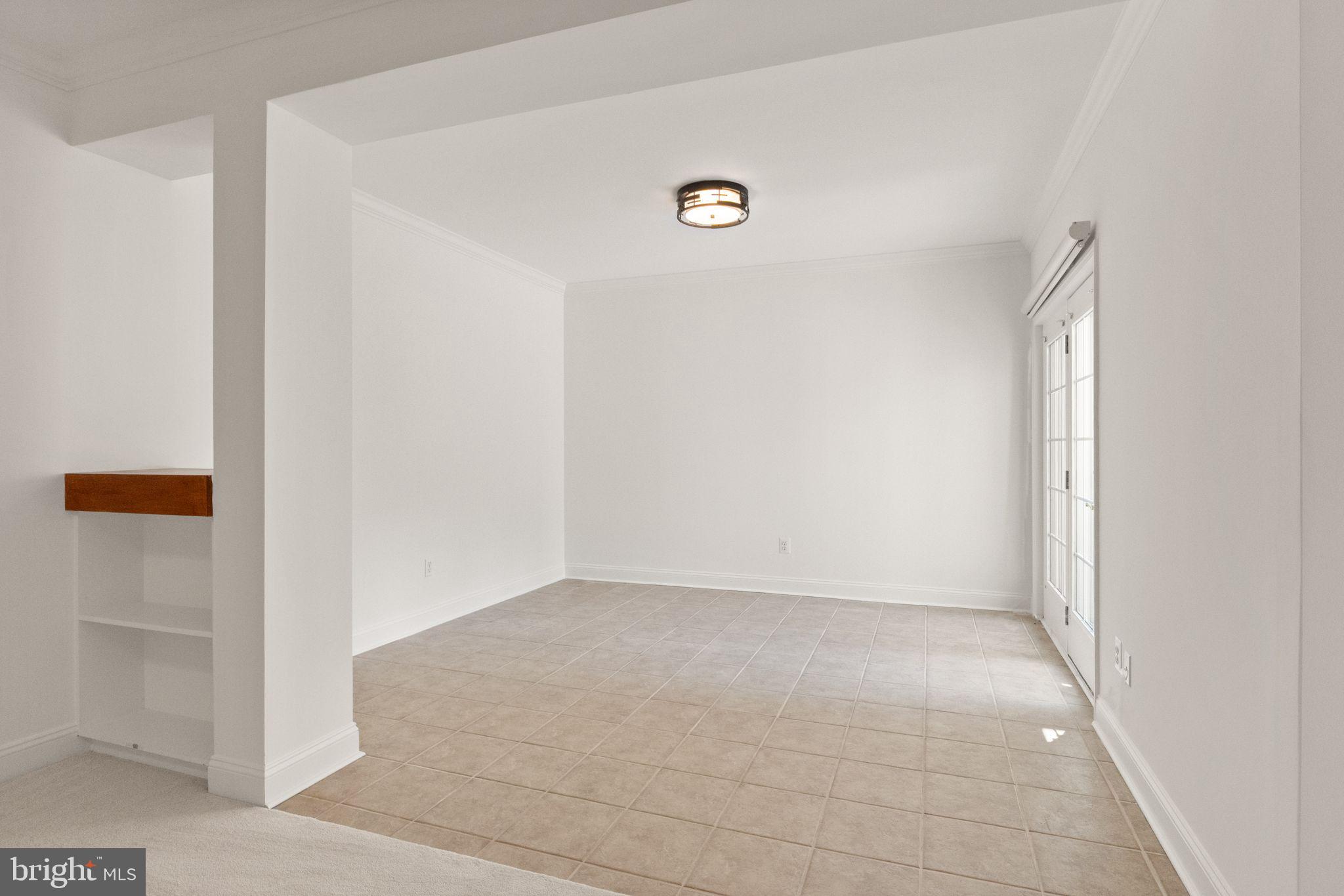 5704 Wheelwright Way