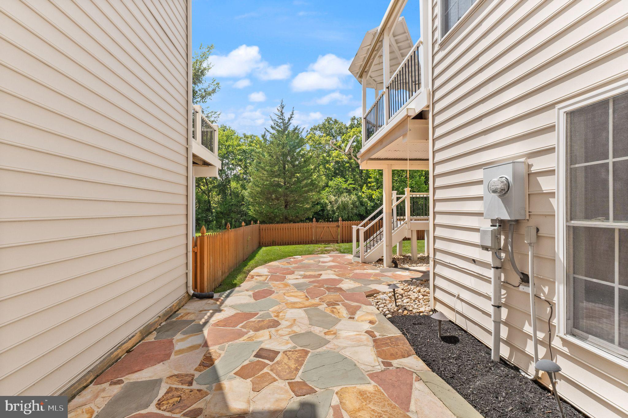 5704 Wheelwright Way