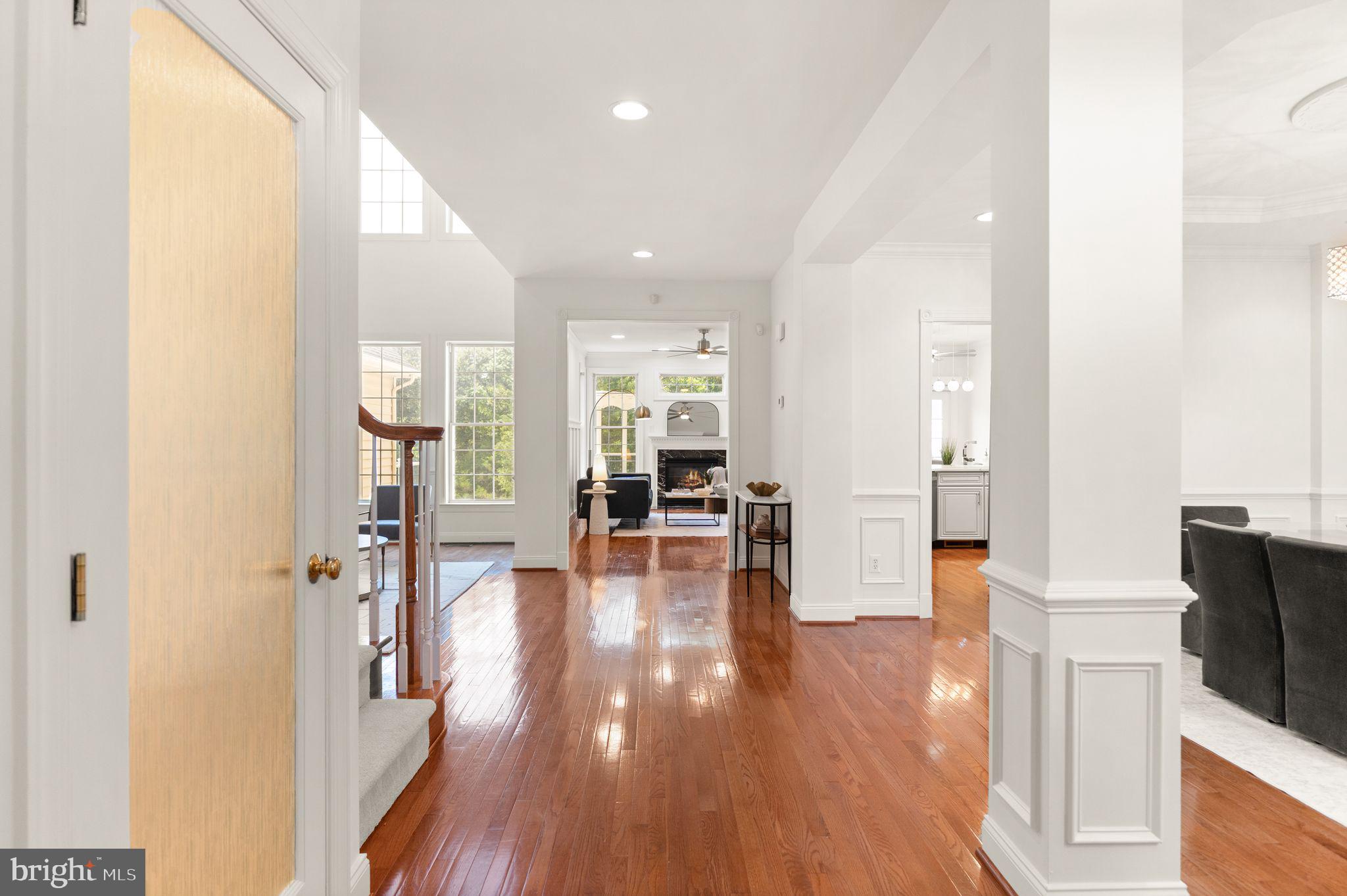 5704 Wheelwright Way